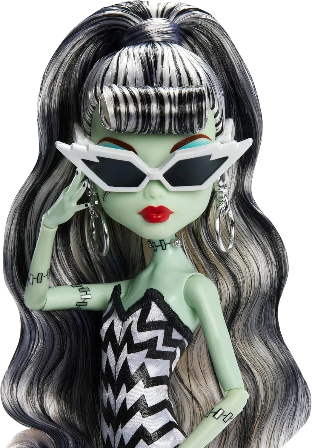 Muñeca Monster High skulletor  x Barbie Frankie Stein 3