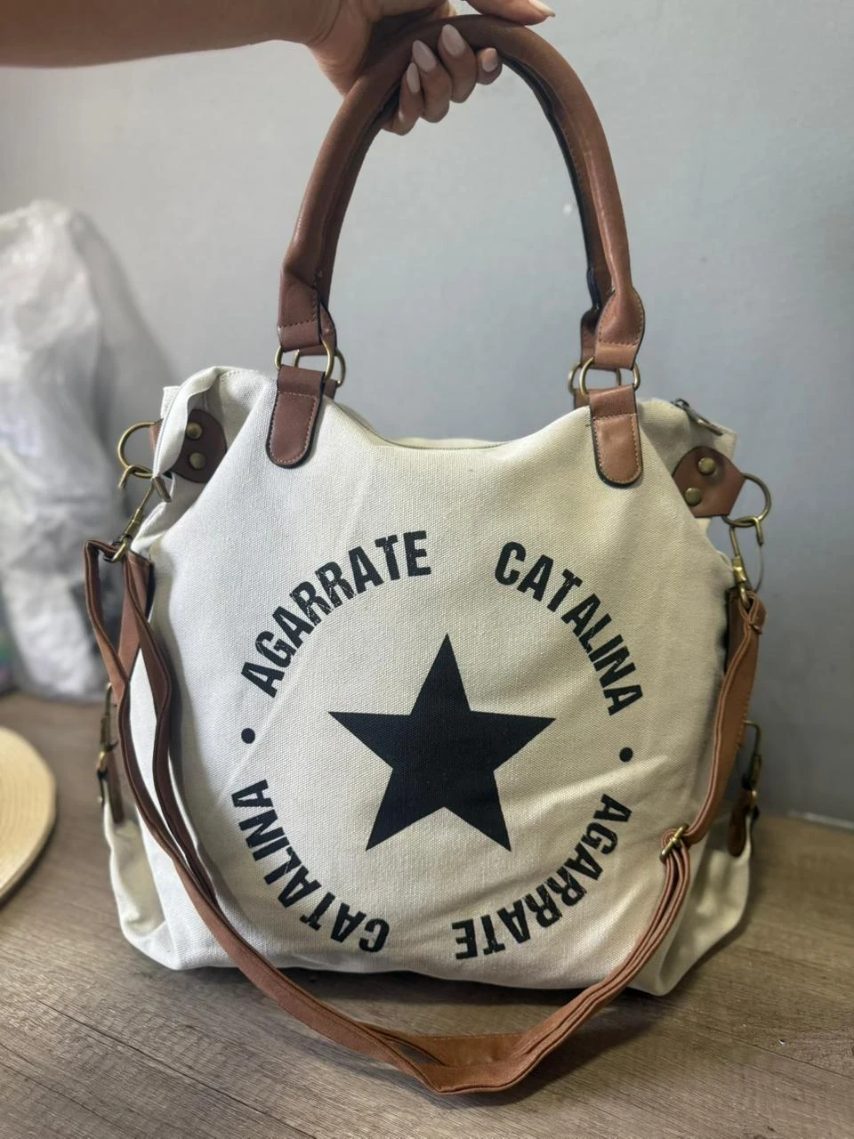 CARTERA AGARRATE CATALINA AC26202 3