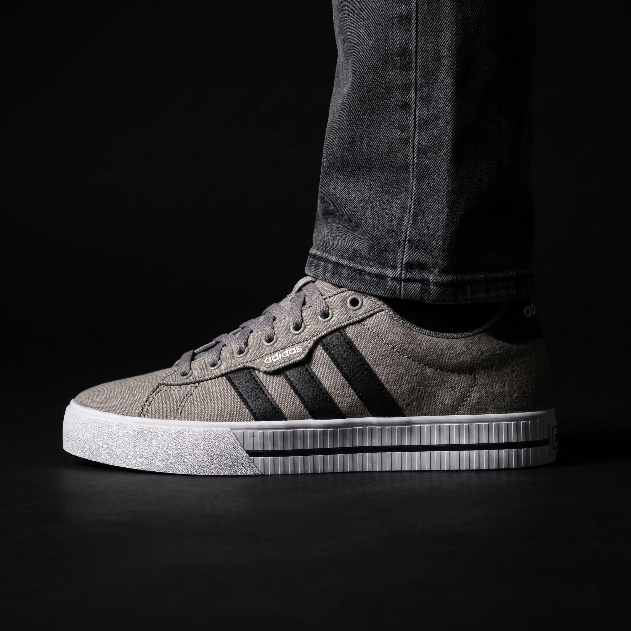 TENIS ADIDAS DAILY 3.0