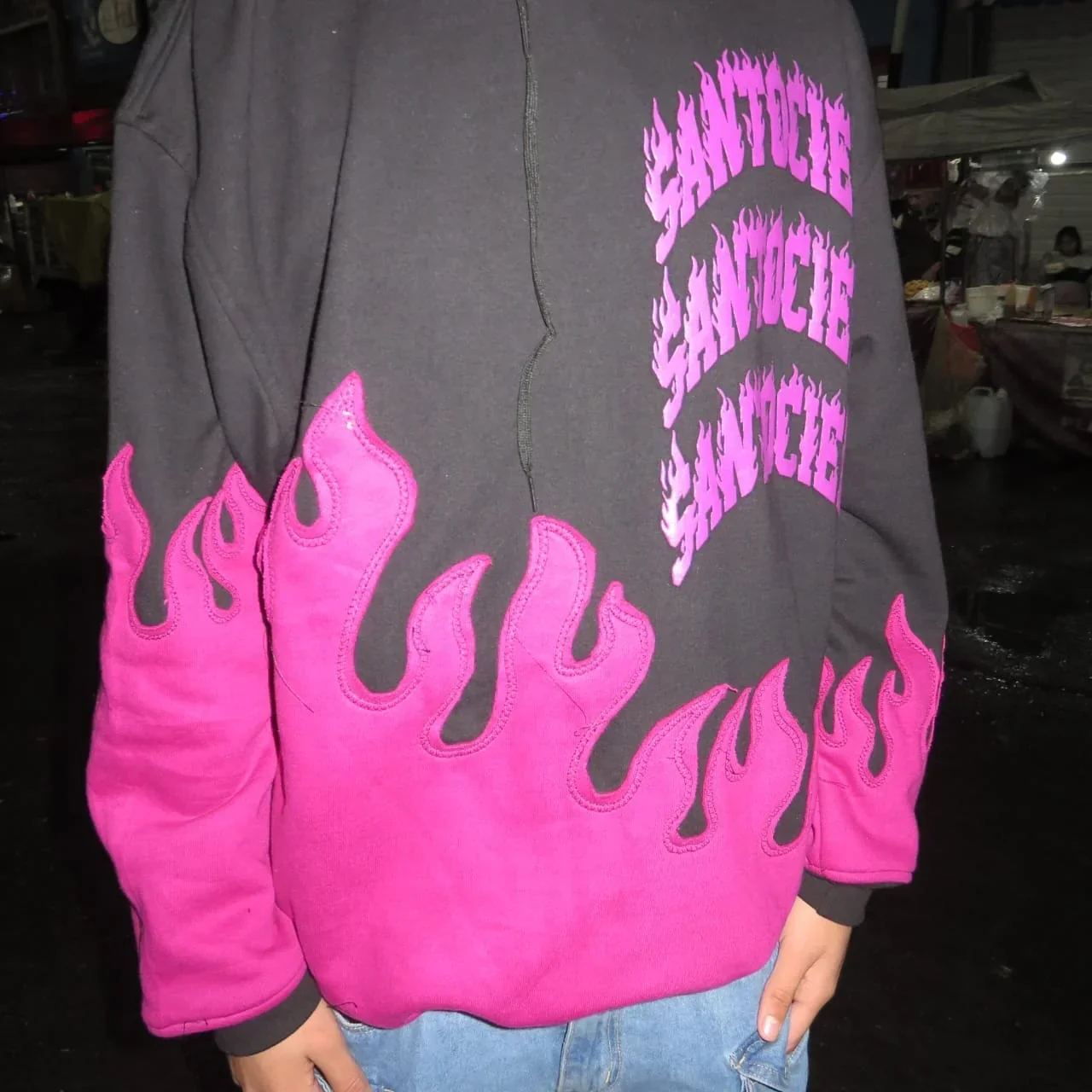 Sudadera negra de flamas fiusha 3