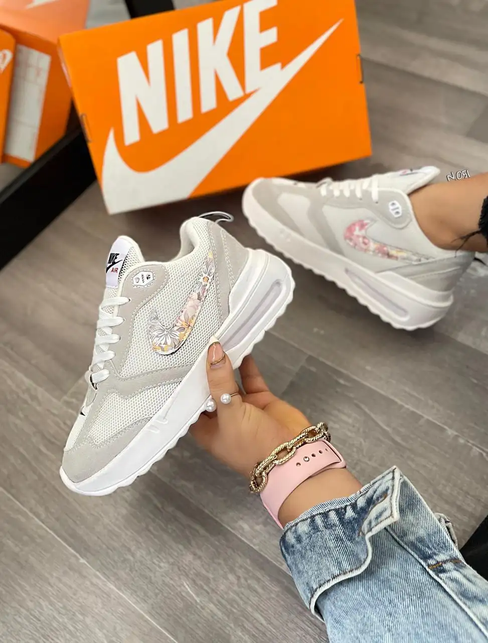 Nike Air Max 1 '87 (mujer) 2