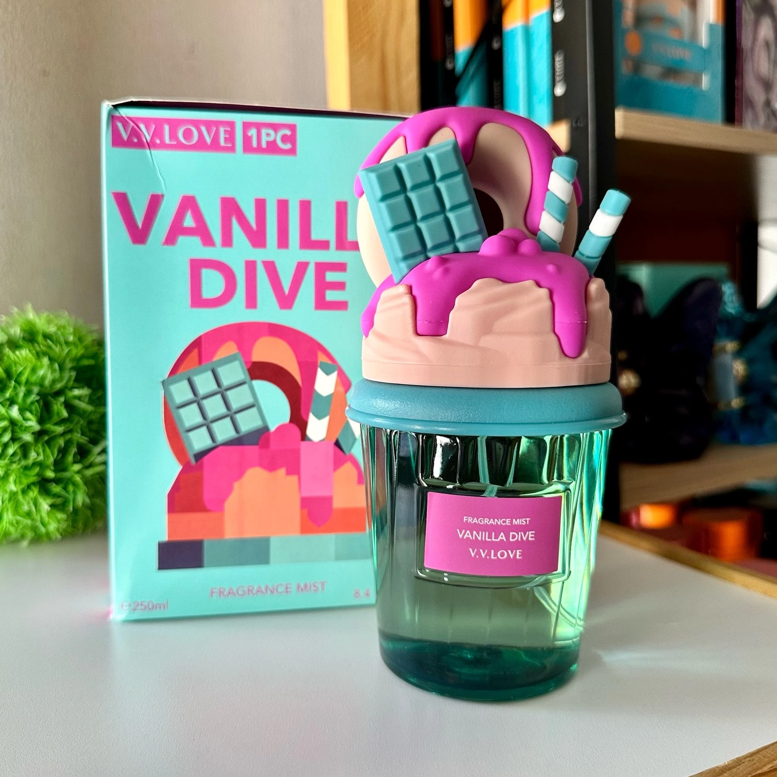 Nacional - Vanilla Dive de VV LOVE 250ml Body Mist - Unisex