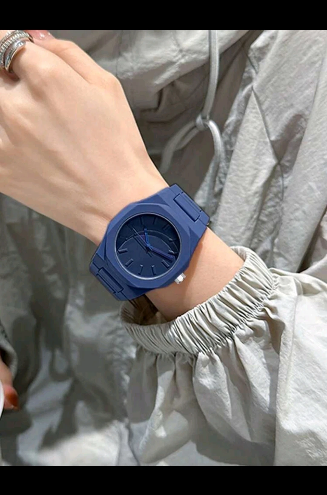 Reloj Tomi Original en Policarbonato  5