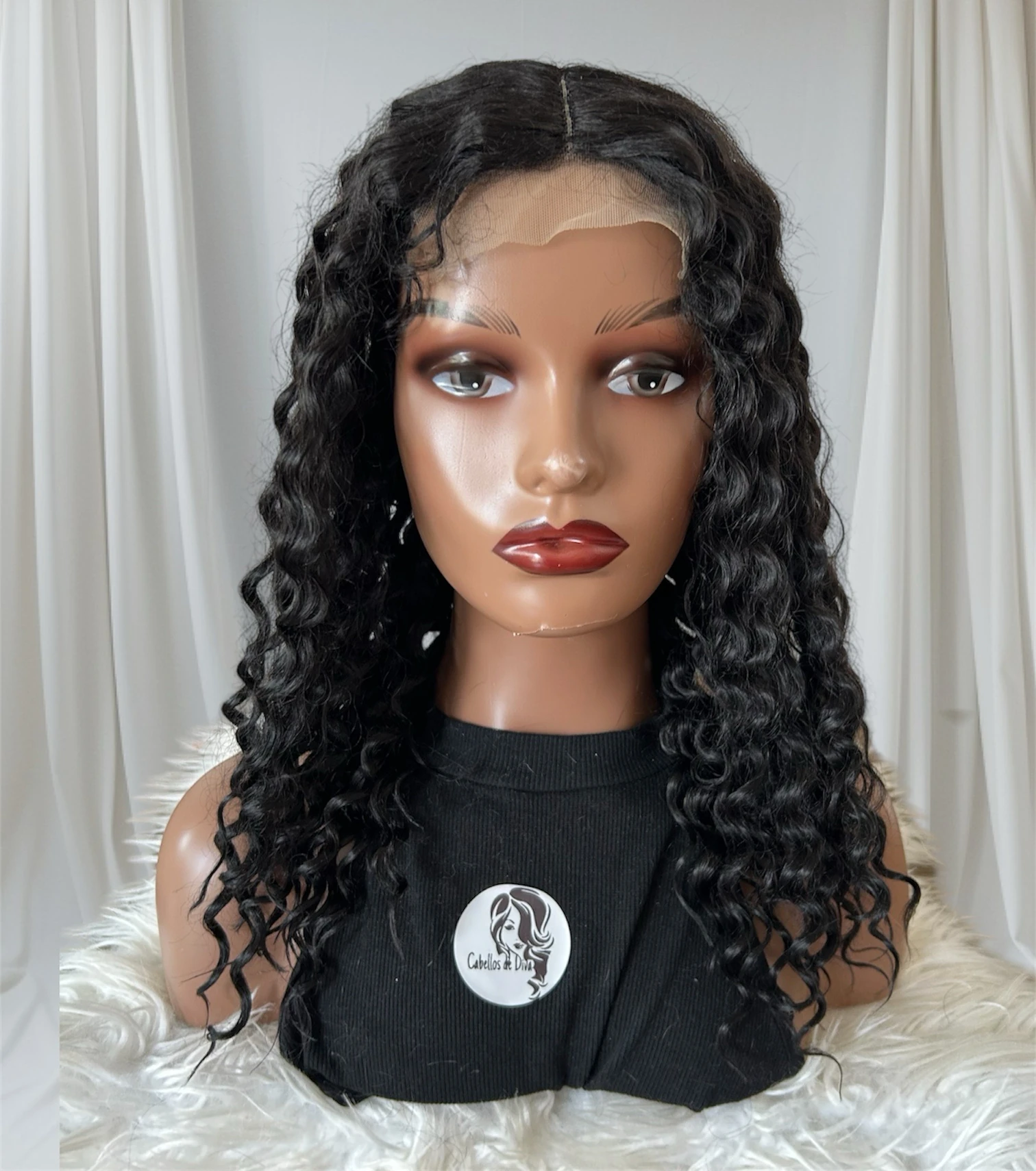 Peluca  rizada de 18” sin pegamento con encaje frontal  en T 
