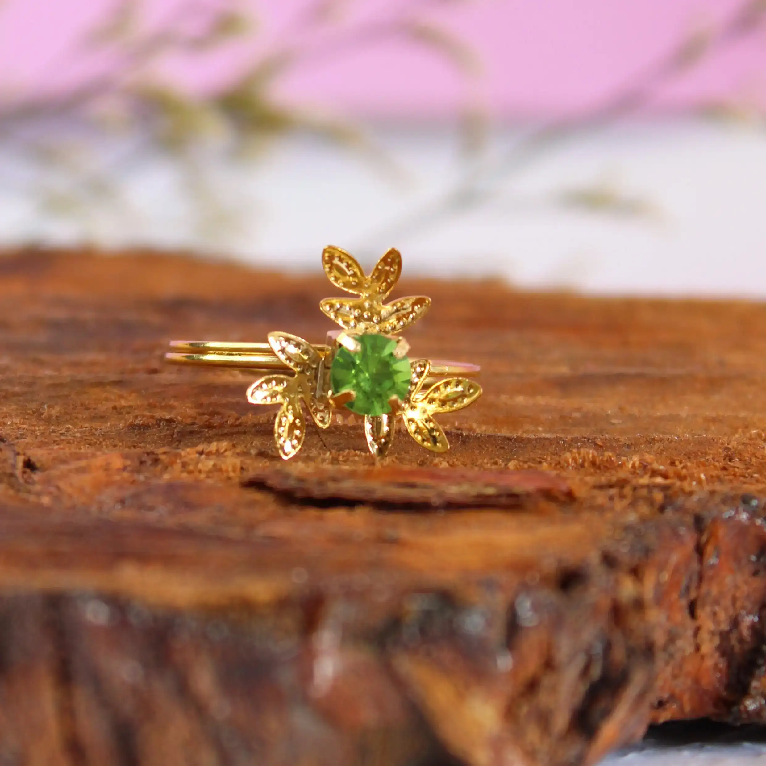 Anillo Donatella