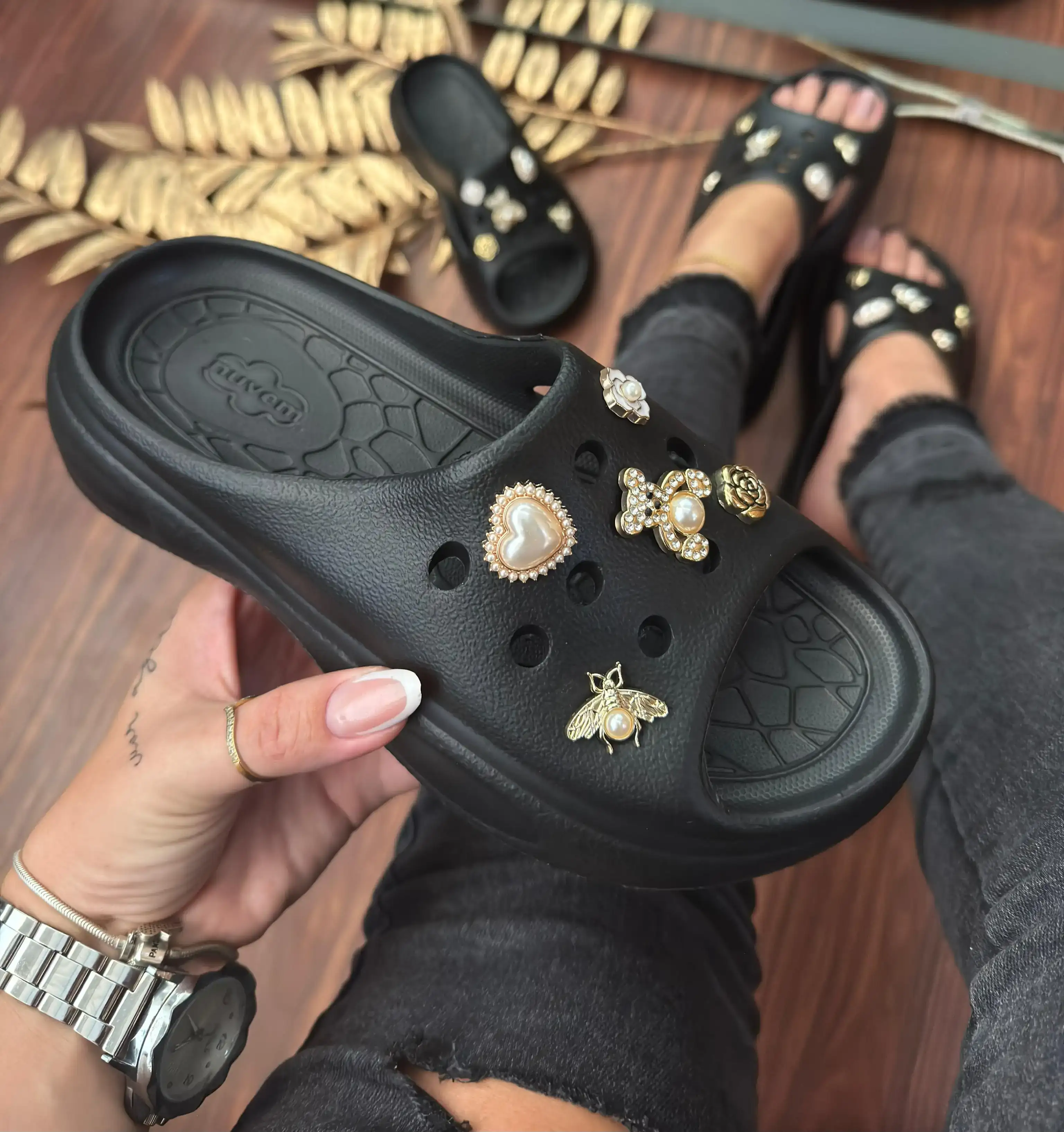 CHINELO SLIDE BOTTOMS