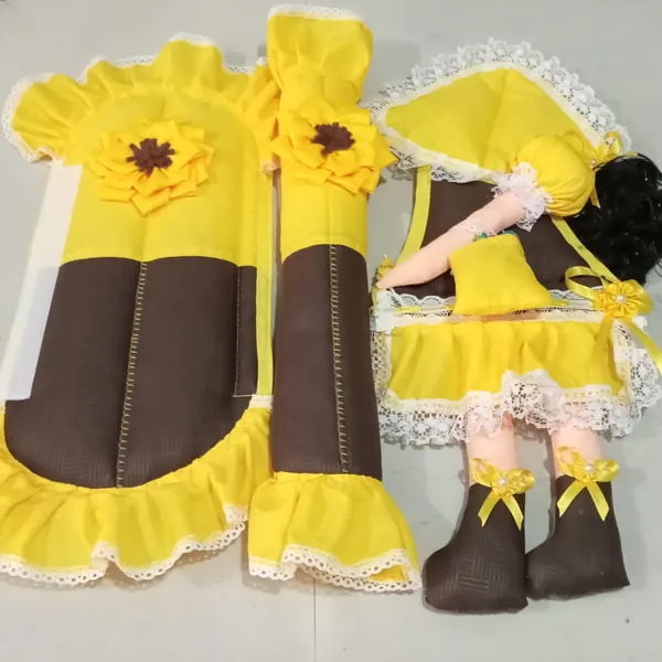 Manijas + muñeca decorativa
