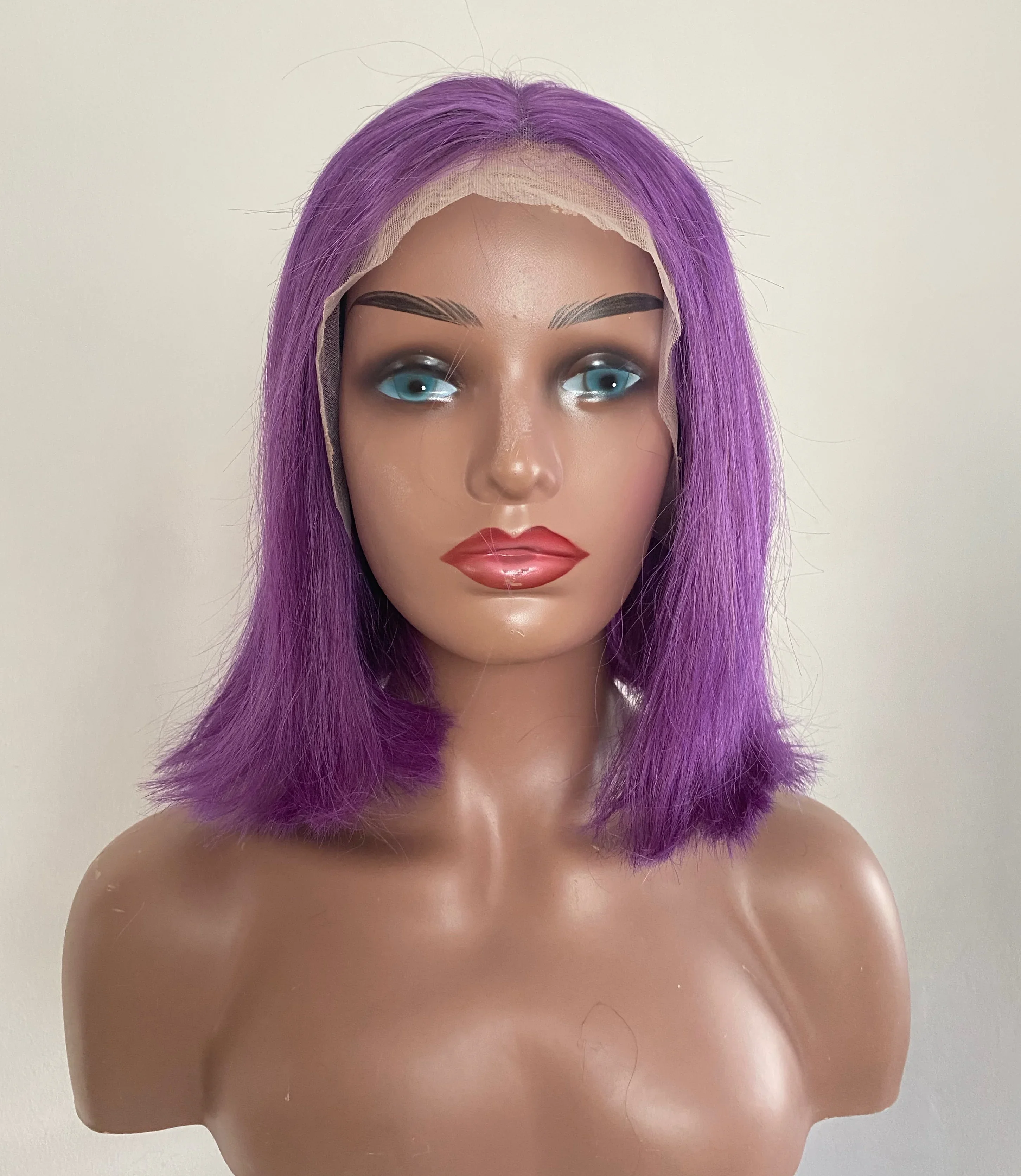 Peluca Bob 12” morada  2