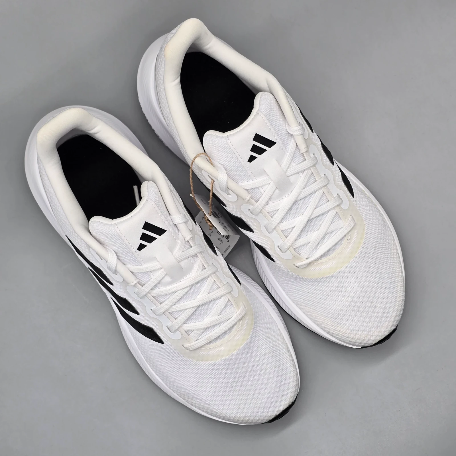 ADIDAS RUNFALCON 3.0 4