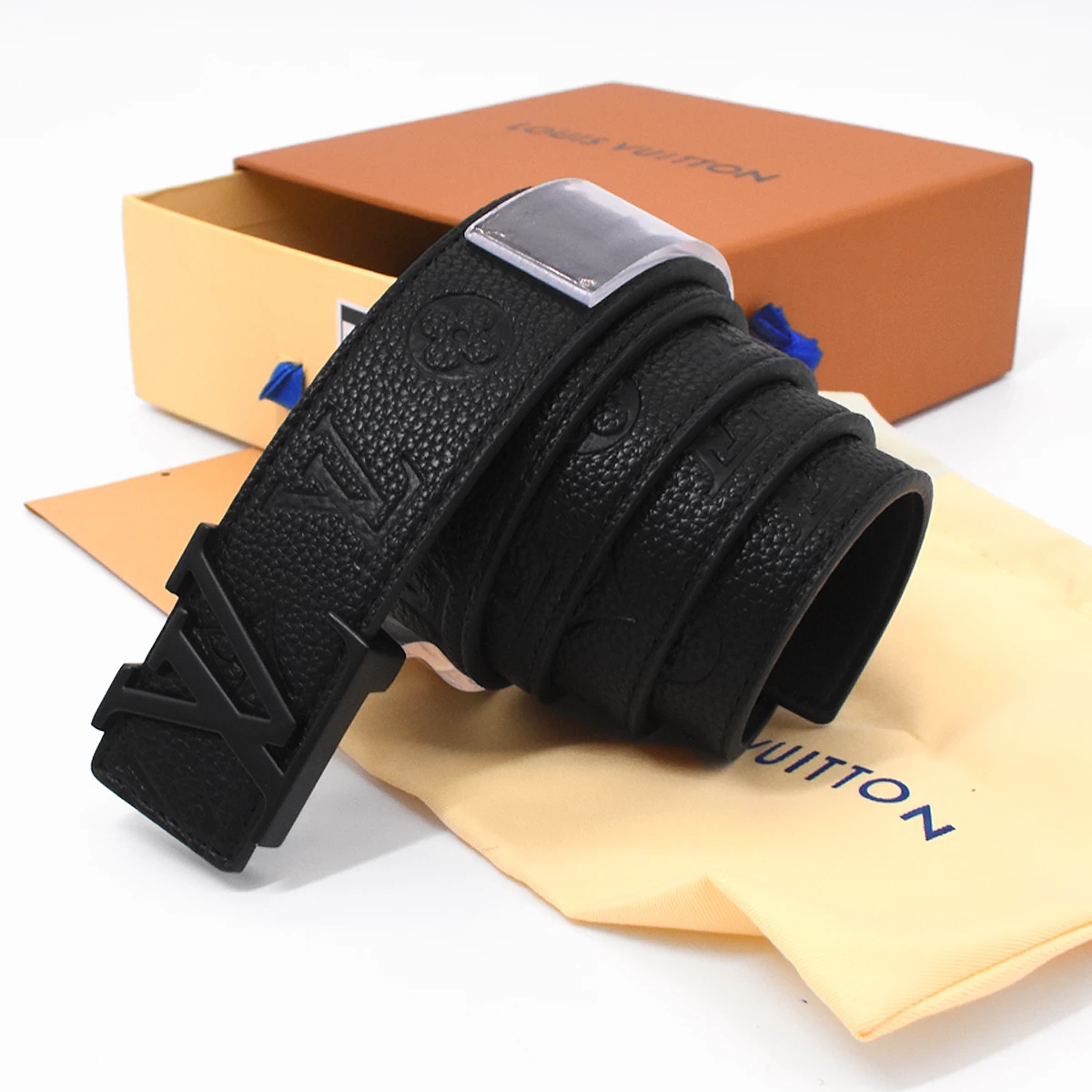 CINTO LUIS VUTTON MONOGRAM NEGRO