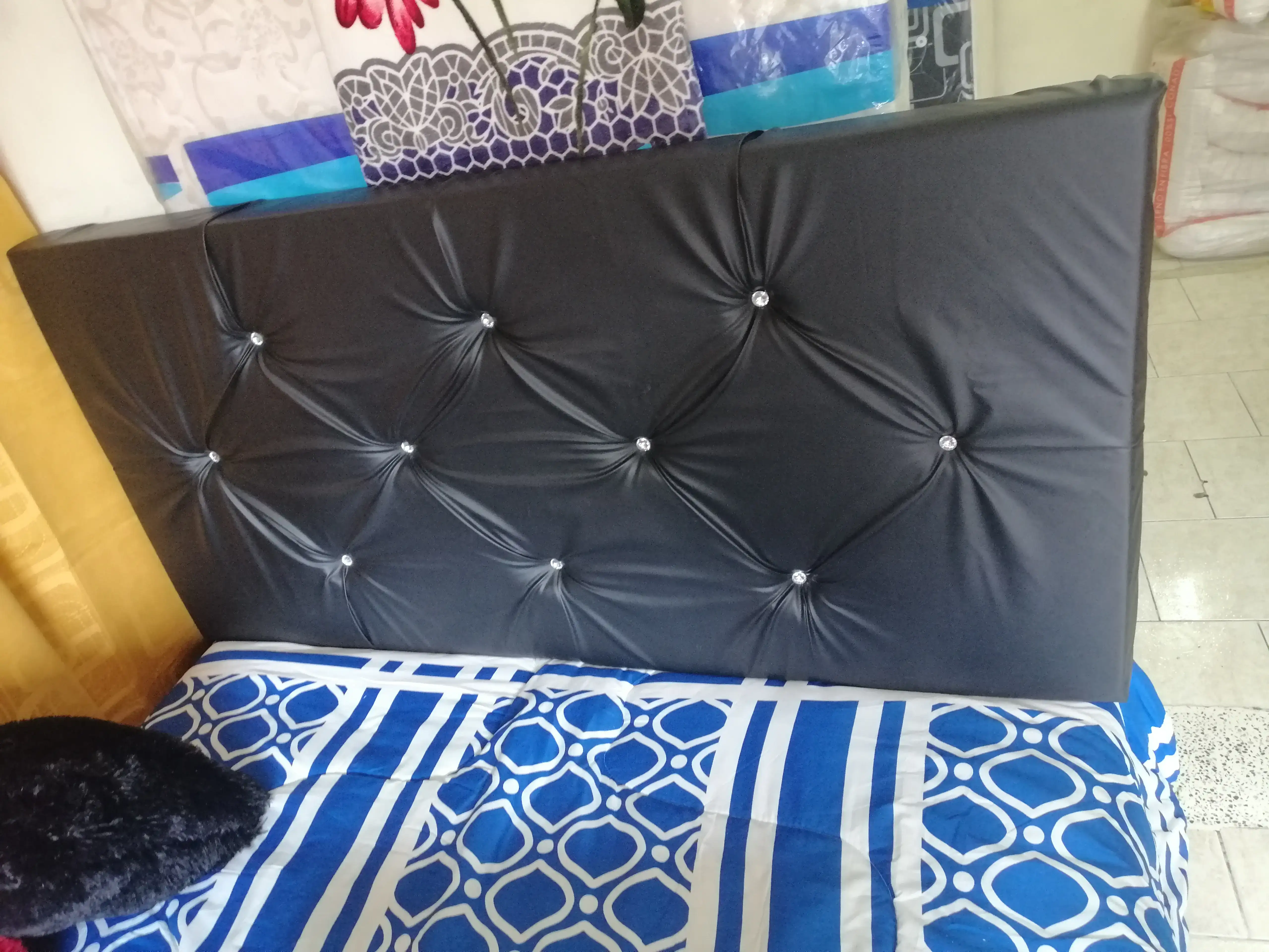 Espaldar sencillo para cama de 1,40  2