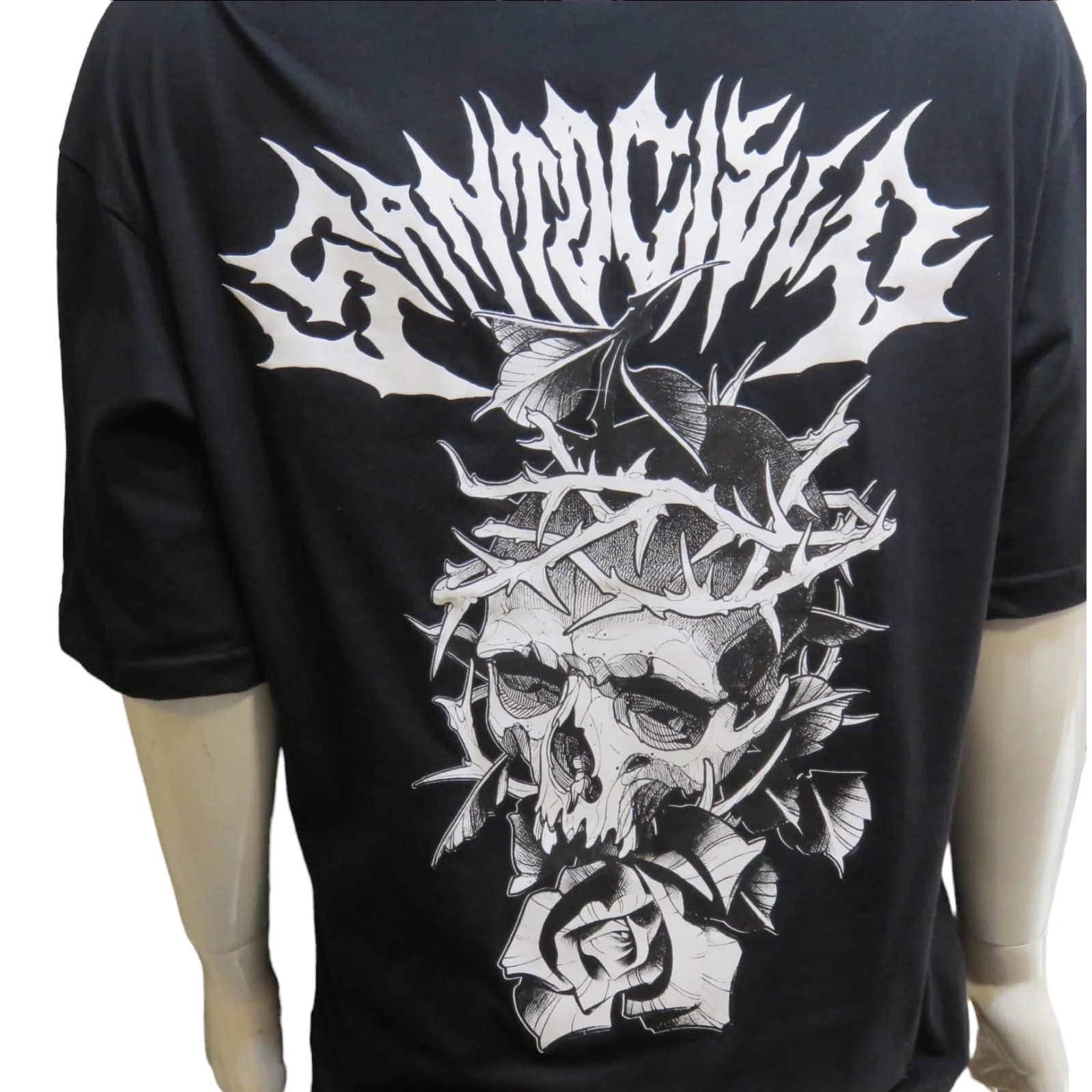 Playera negra santo cielo de craneo 3