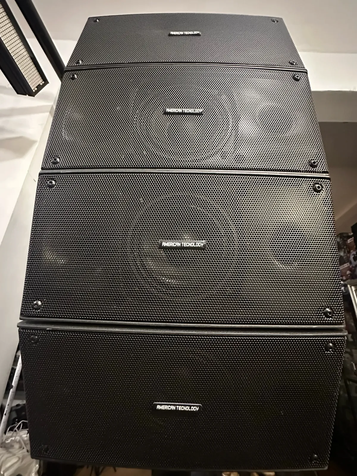 LINE ARRAY AMERICAN TECNOLOGY WM-727 6