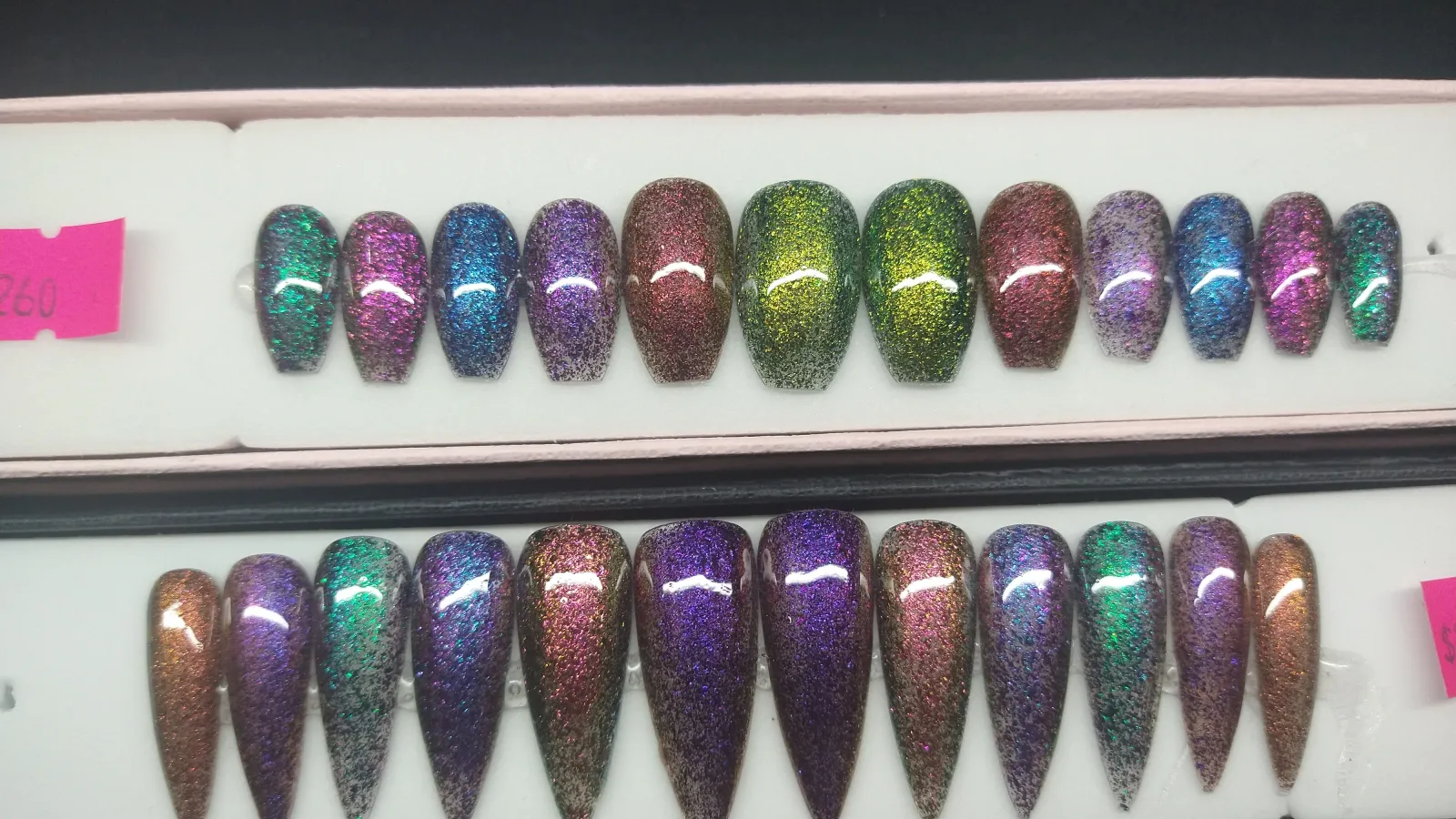 Uñas camaleón cambian de color 2