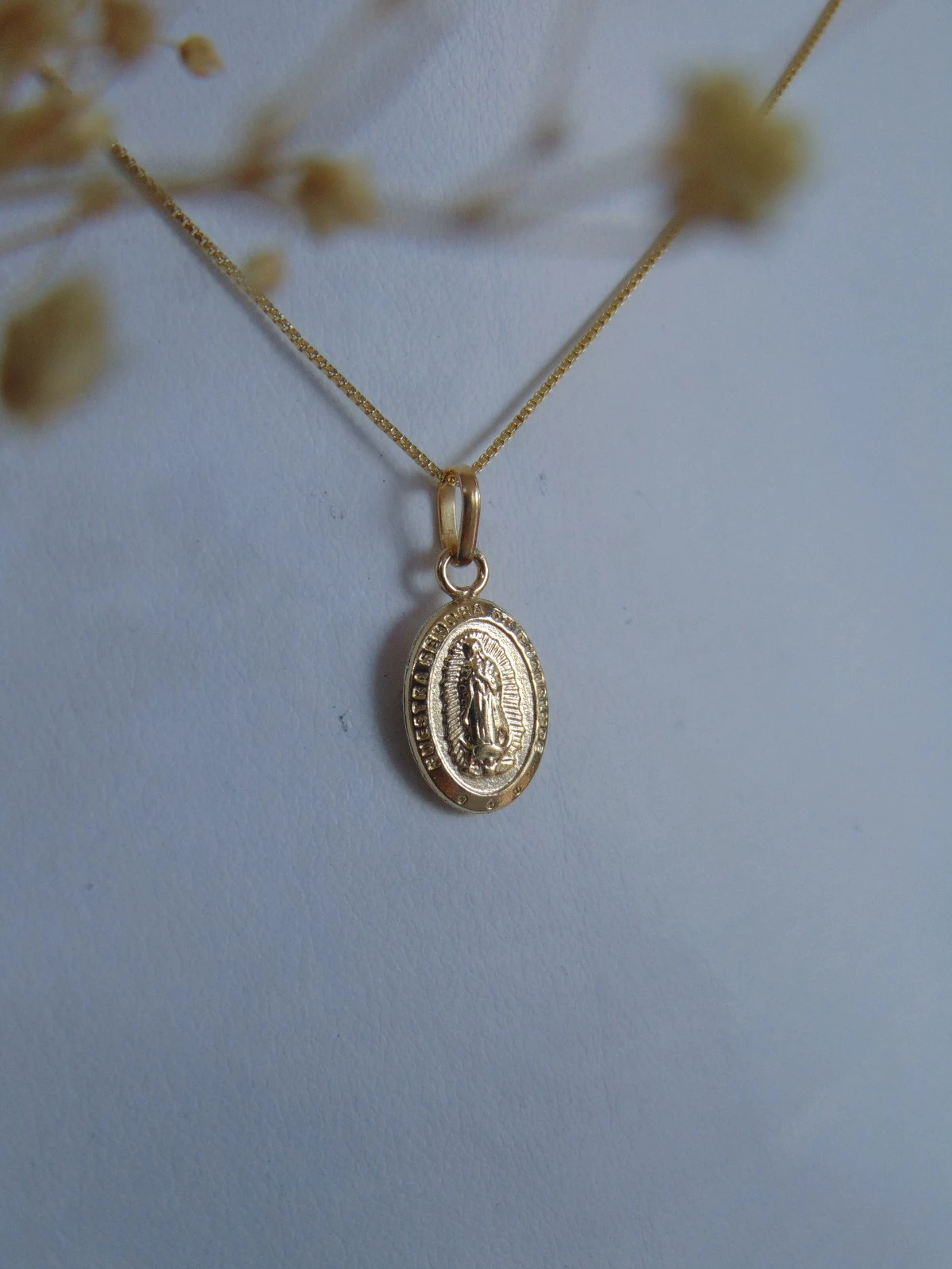 CADENA ORO LAMINADO 18K DELGADA DIJE GUADALUPE 1 .5CM | 40CM 2