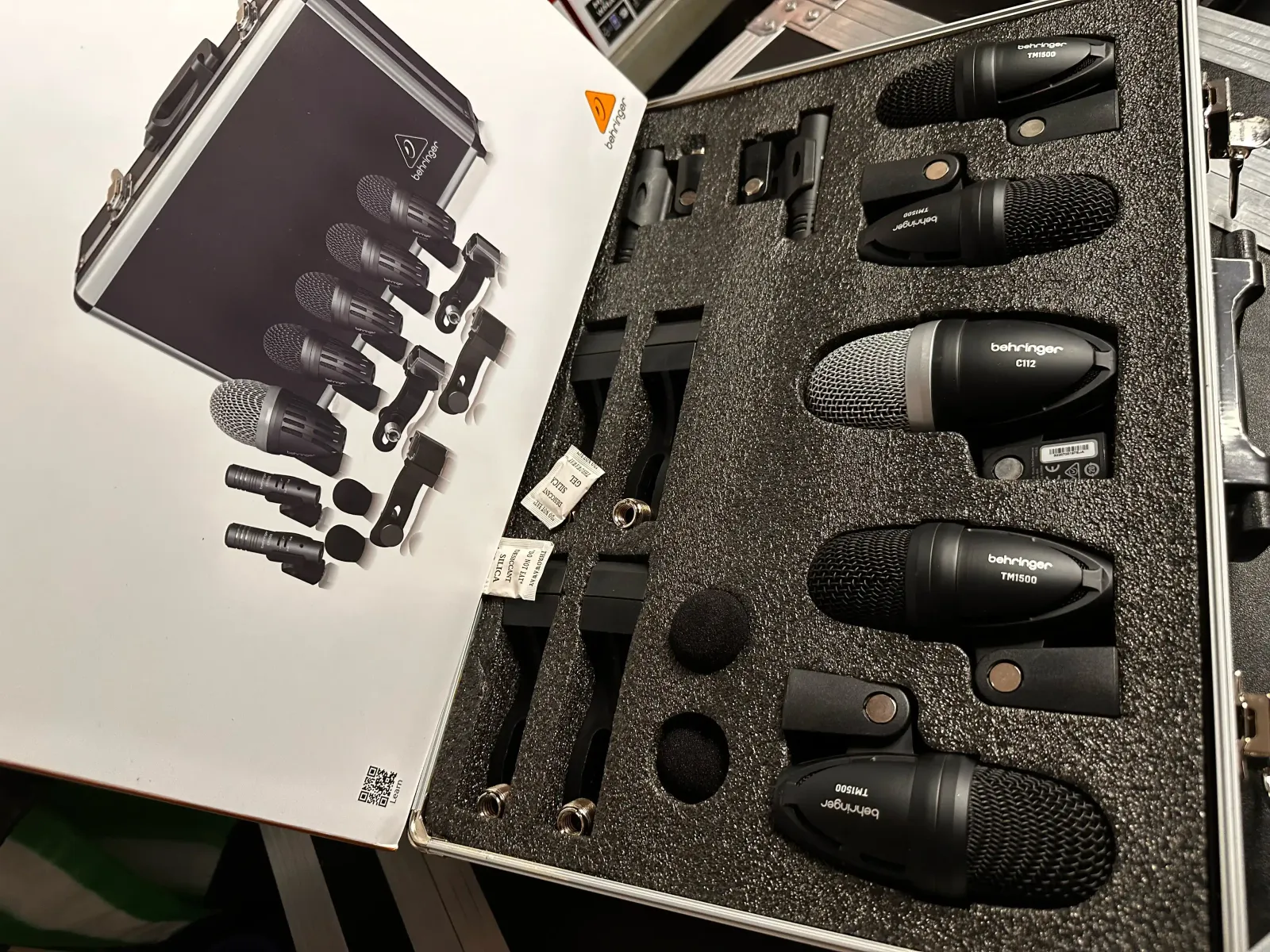 KIT DE BATERIA BEHRINGER BC1500 4