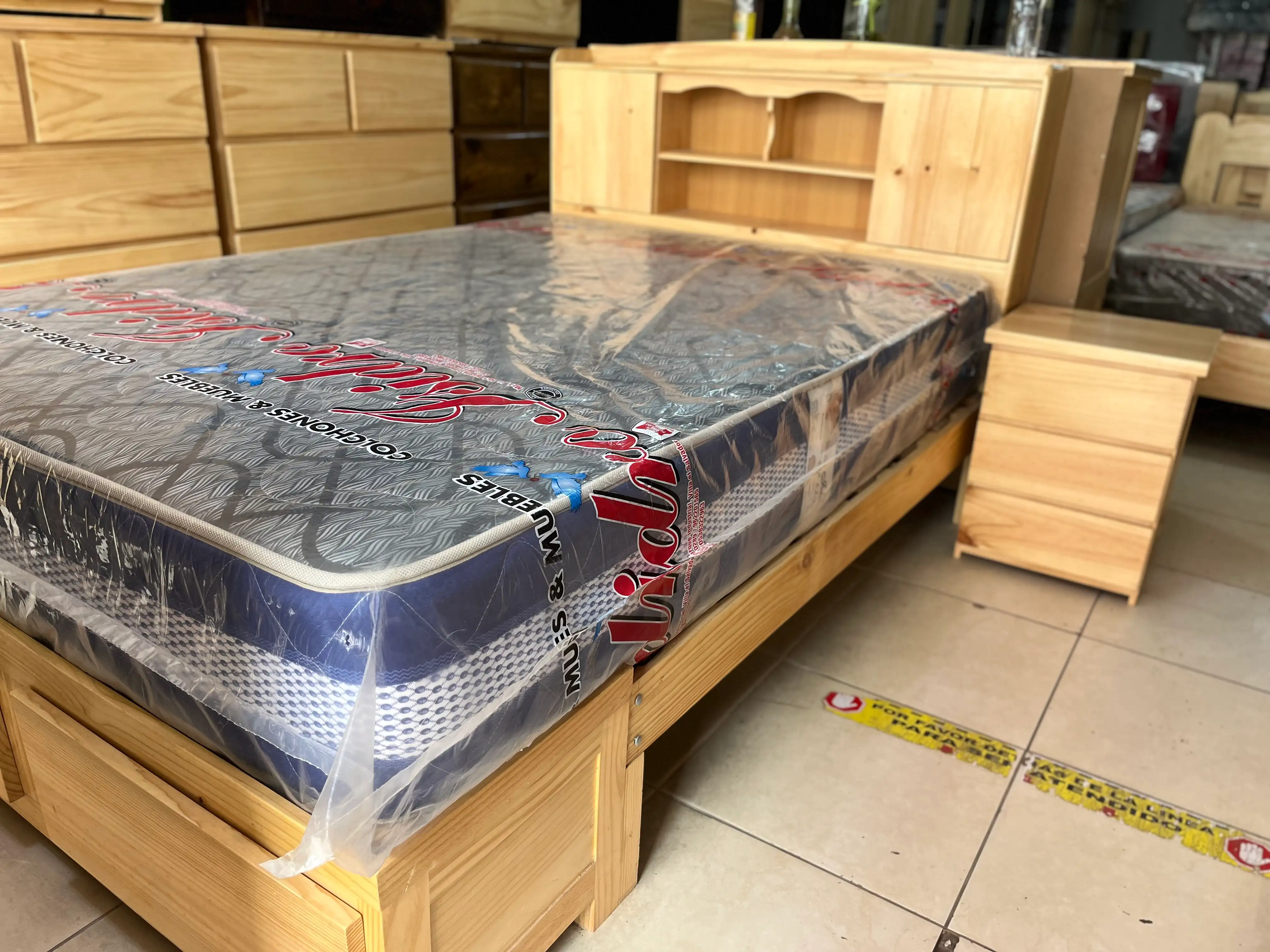 Oferta: Cama biblioteca 2plz + Colchon* Velador
