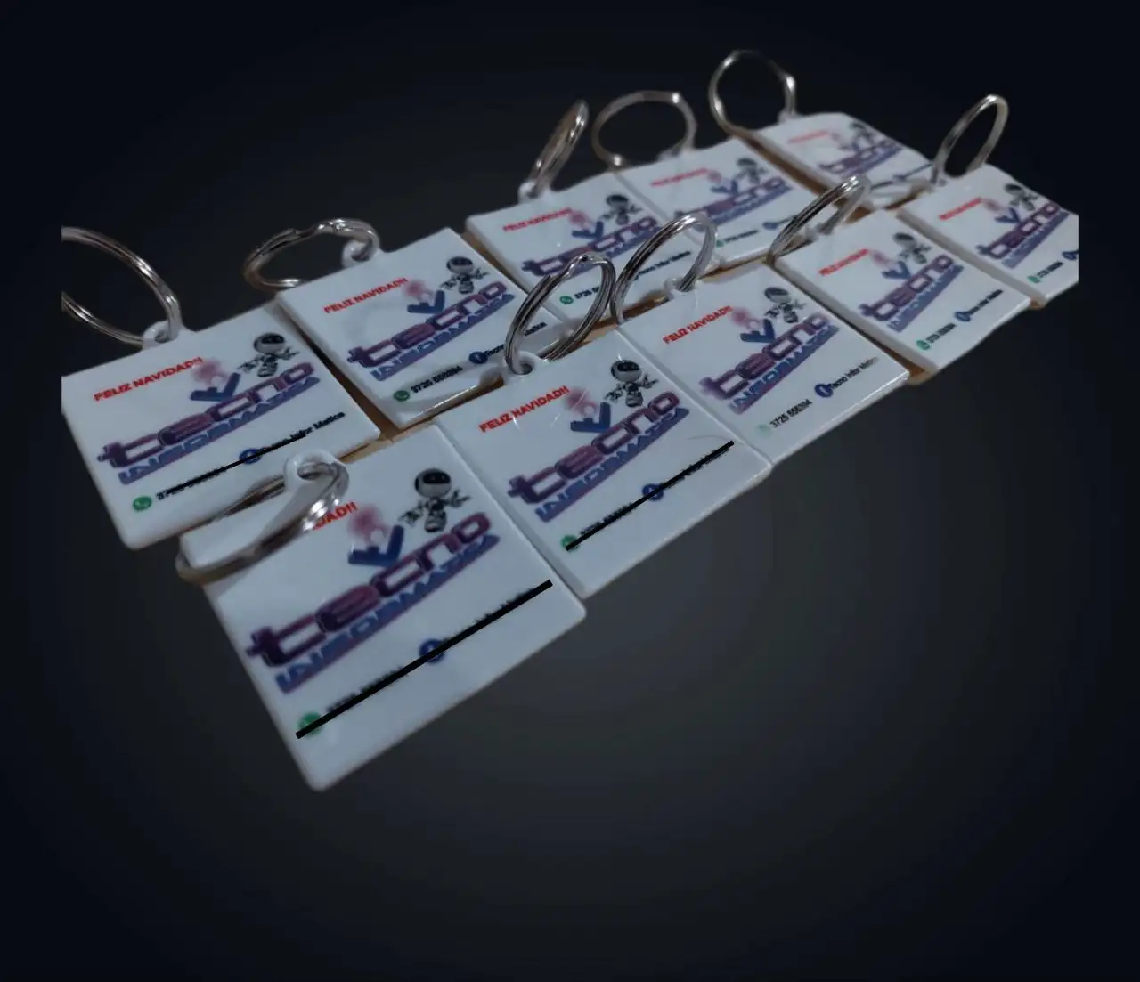 LLAVEROS X12 PERSONALIZADOS
