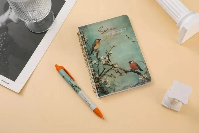 Libreta pequena con lapicero Senor hazme conocer tus caminos
