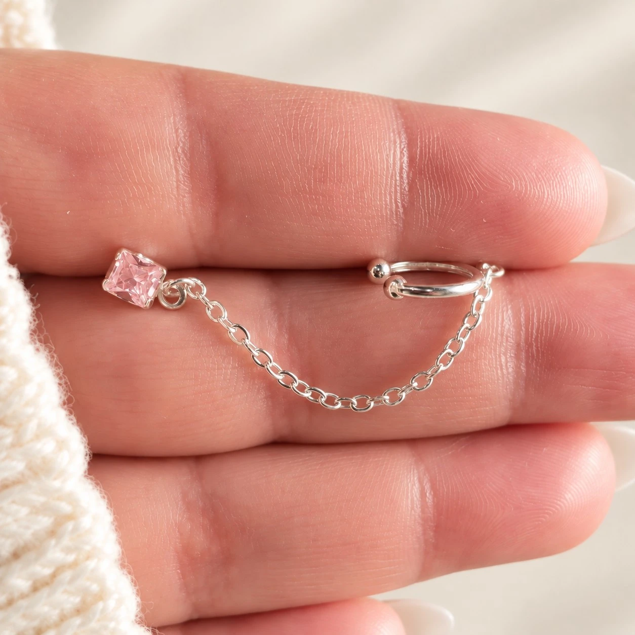 Ear cuff 02