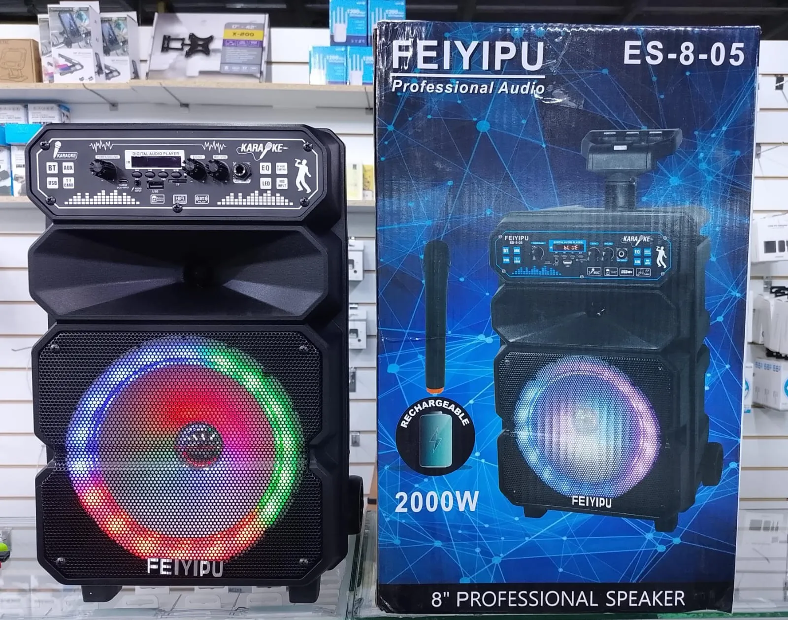 PARLANTE PROFESIONAL 2000W CON PEDESTAL Y MICROFONO