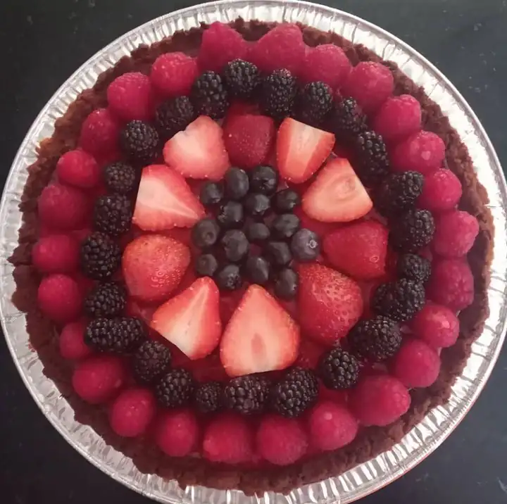 Pay de queso con frutos rojos 
