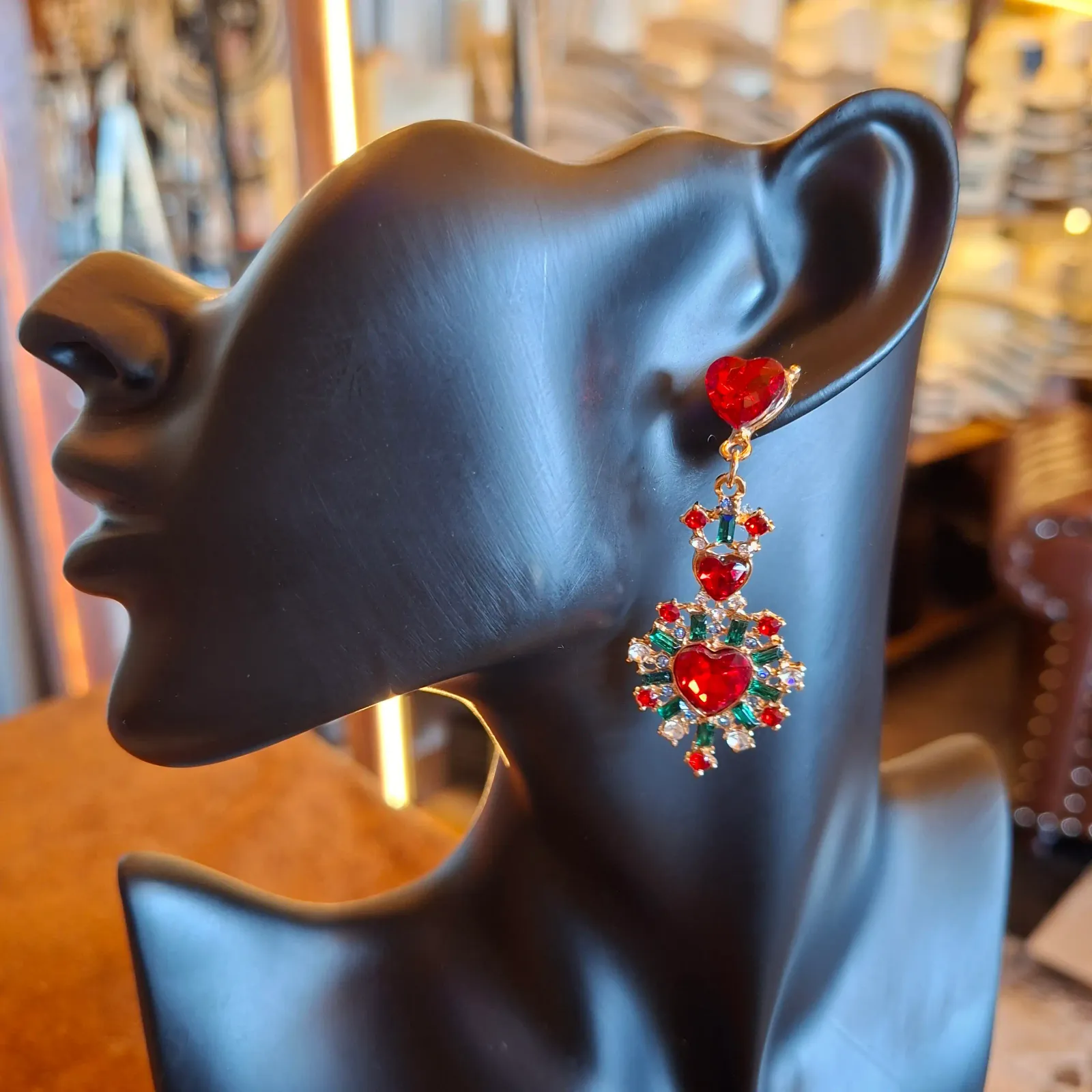 ARETES