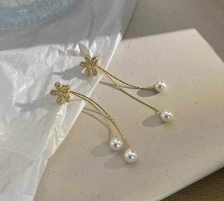Aretes Flor de Hada REF: A33 3