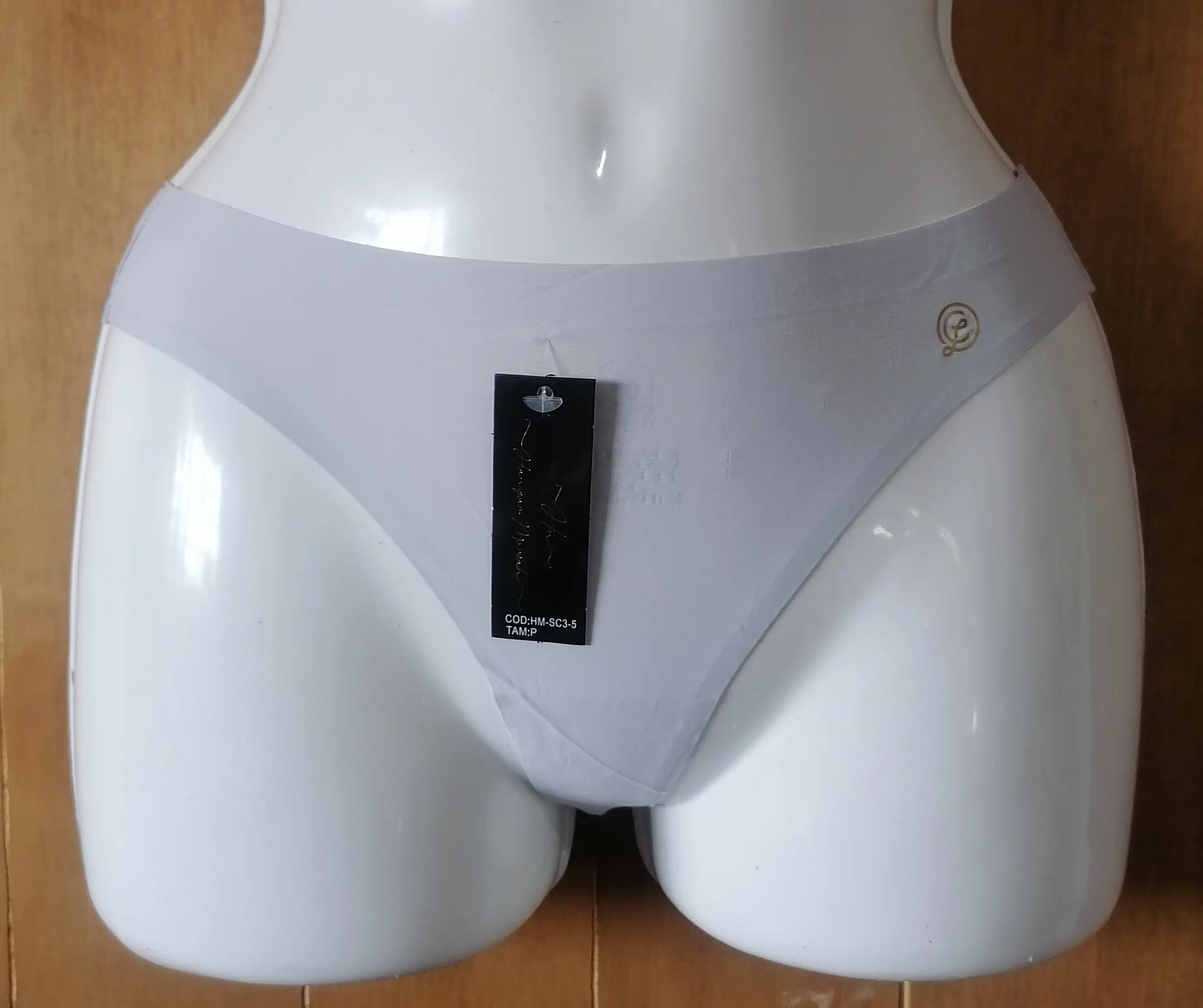 Tanga gris 