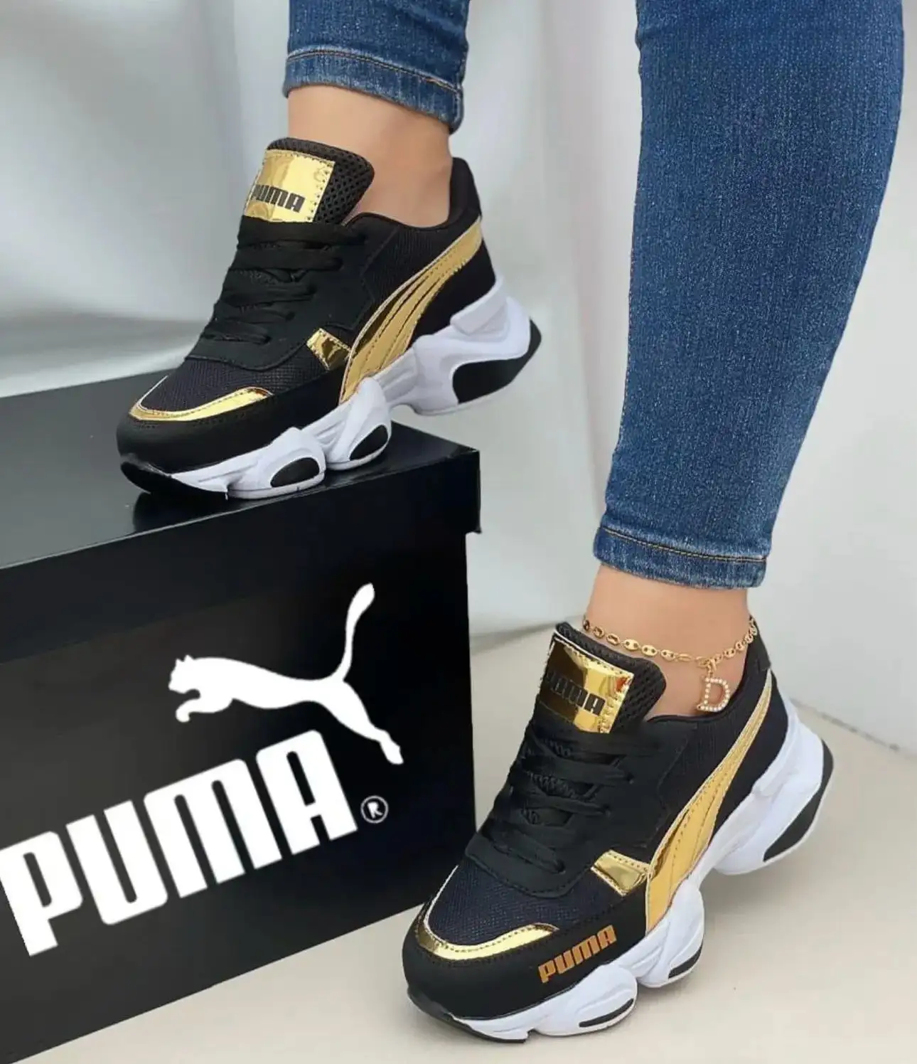 Tenis Fashion 2.0 Negro dorado Dama 