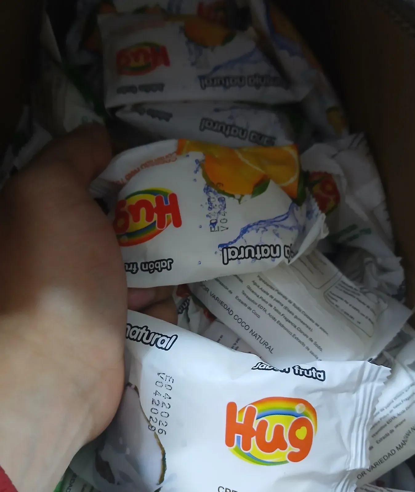 Jabón Hug 75 Gr 3