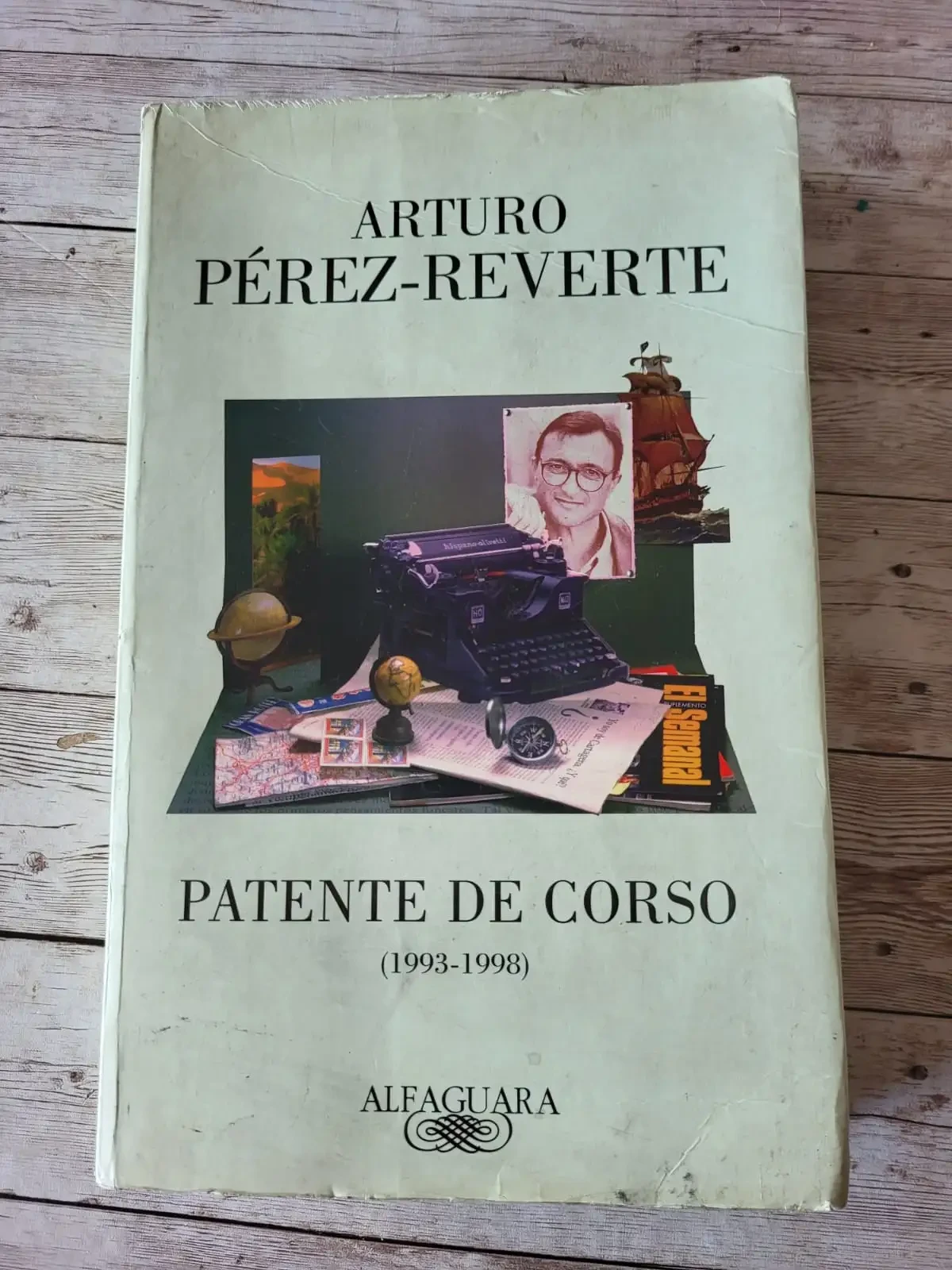 Patente de corso / Arturo Pérez-Reverte /Politica 