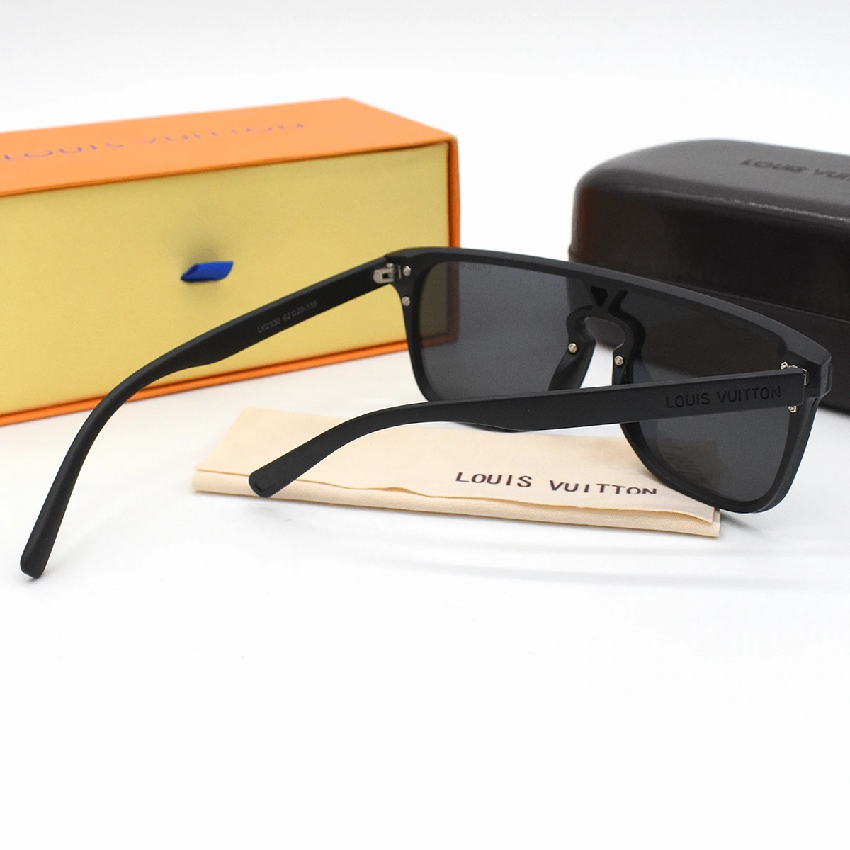 Gafas de sol LV 6