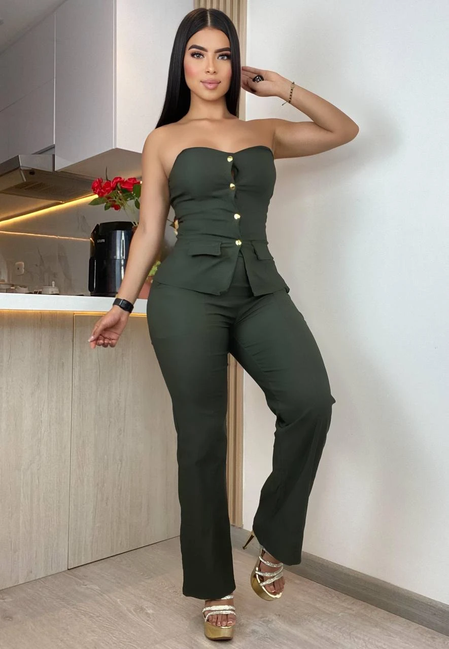 Conjunto pantalón y blusa  7