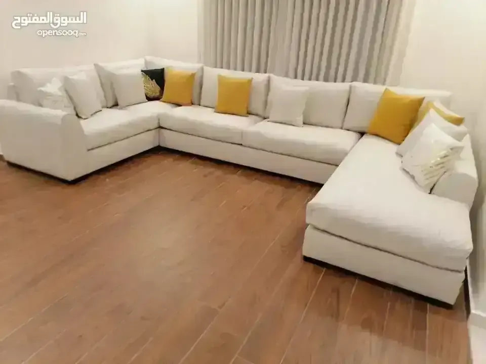 Sala grande en U moderna