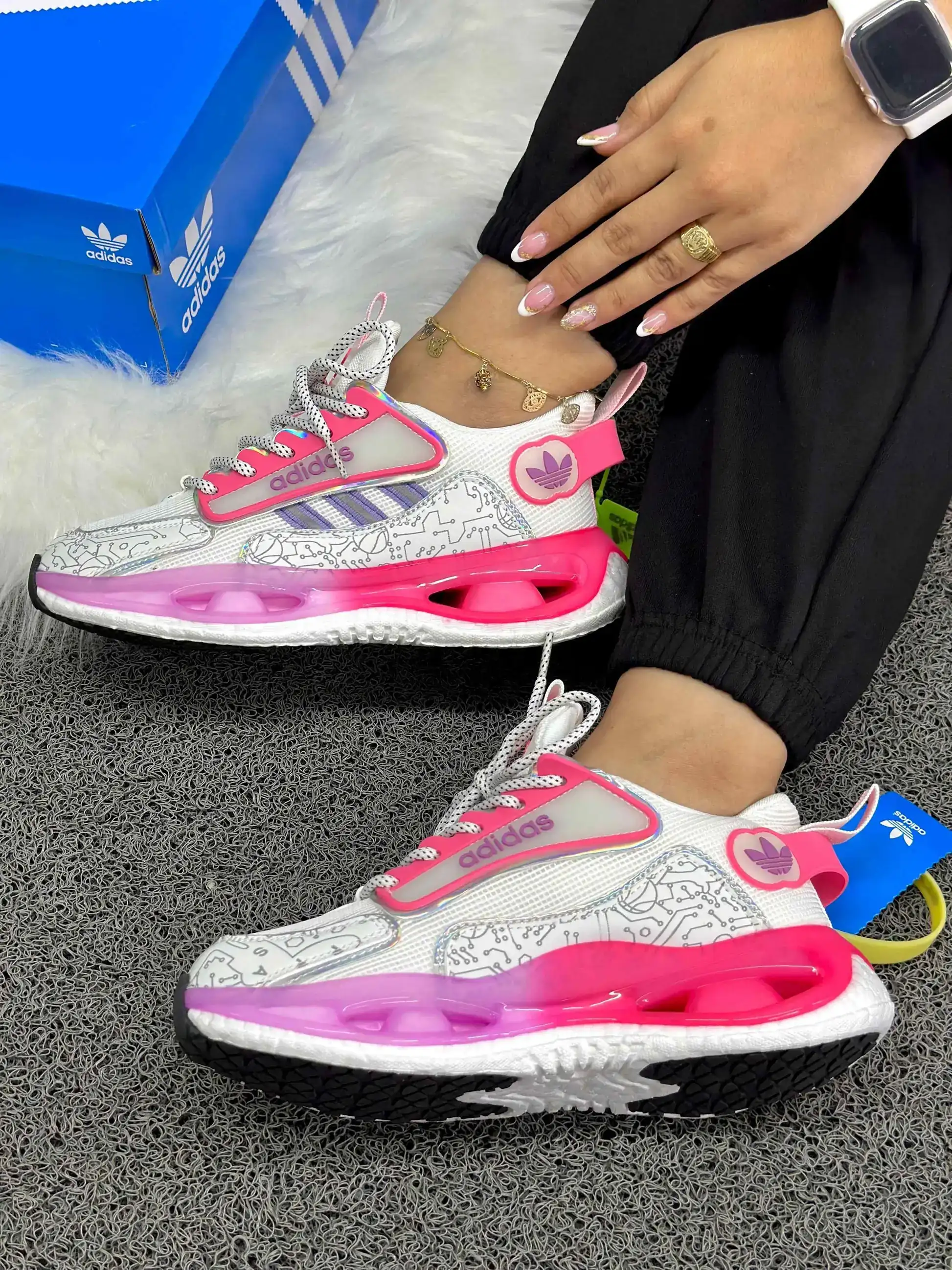GALAXY ROSADO  3