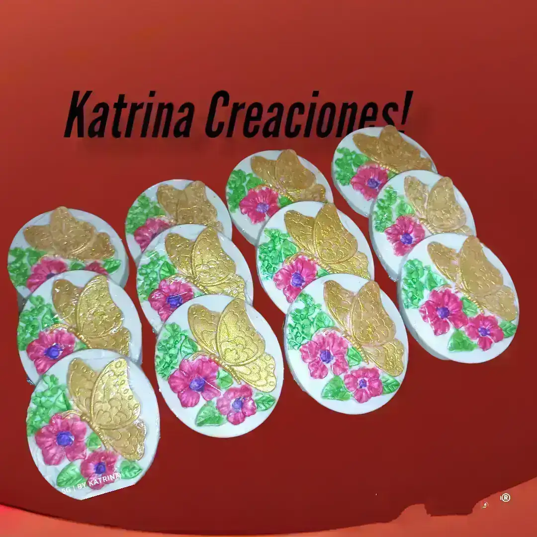 Jabones en 3 D mariposas y flores. 2