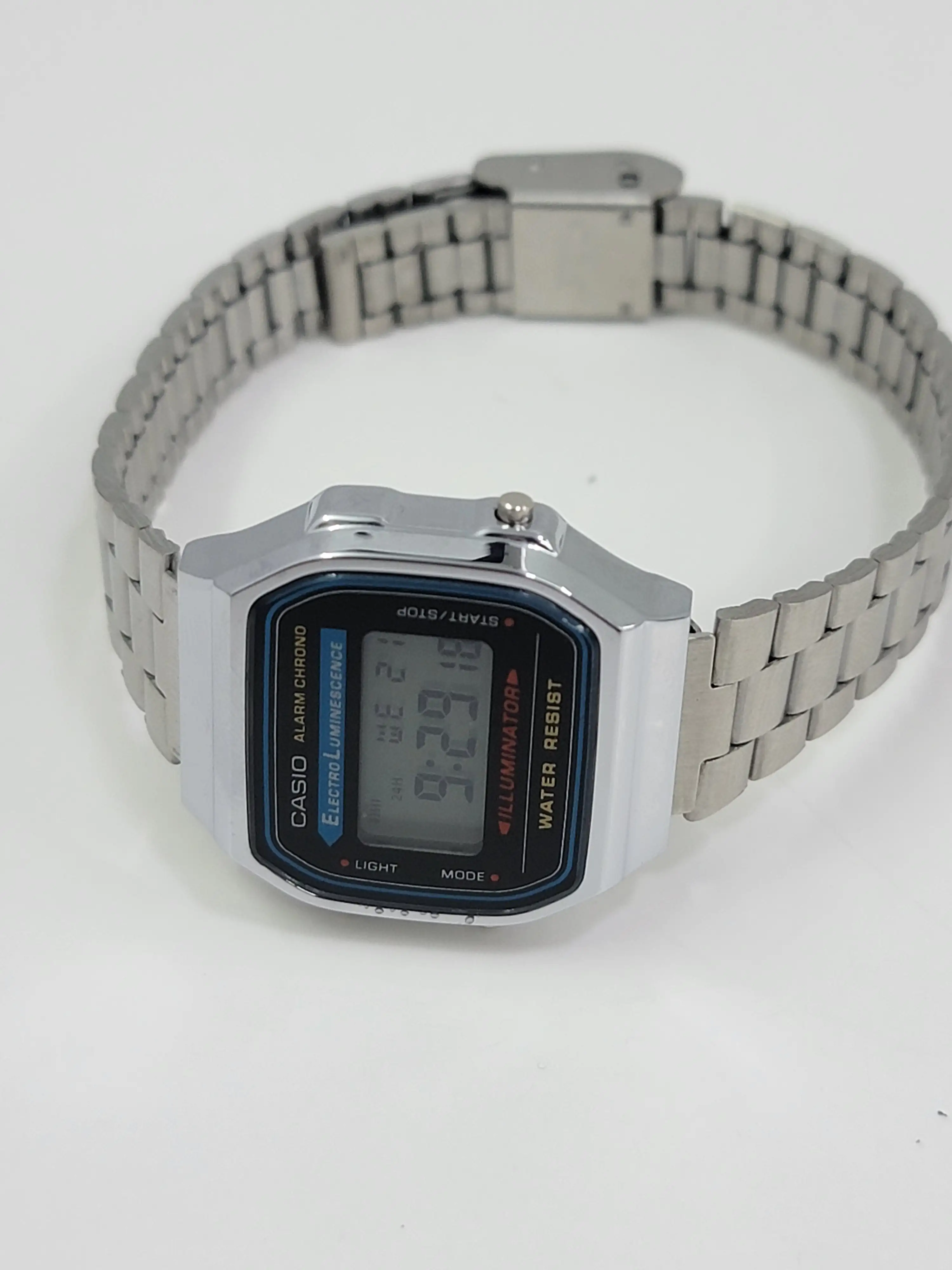 Reloj digital Casio 3