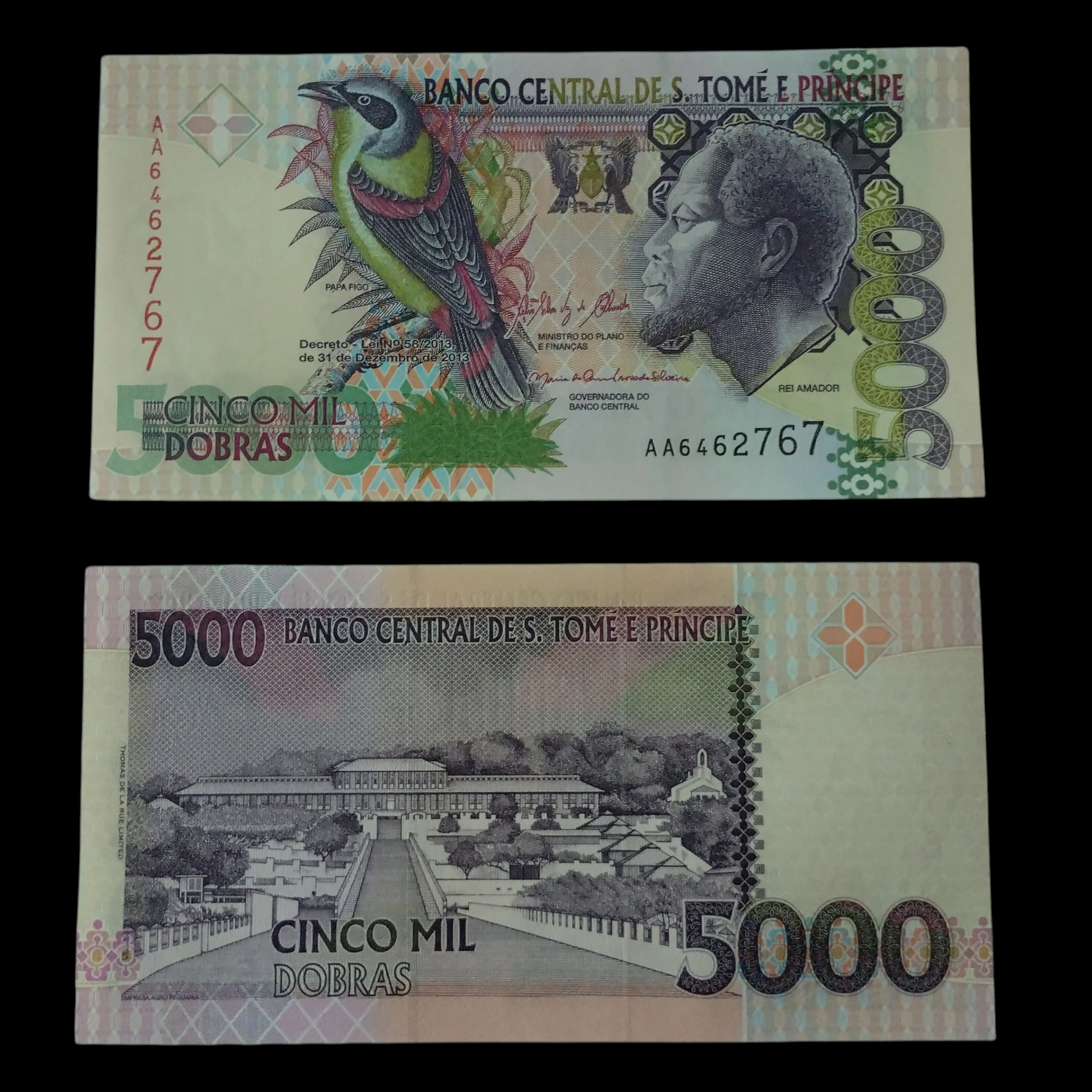 • Saint Tomé y Príncipe 5000 dobras UNC