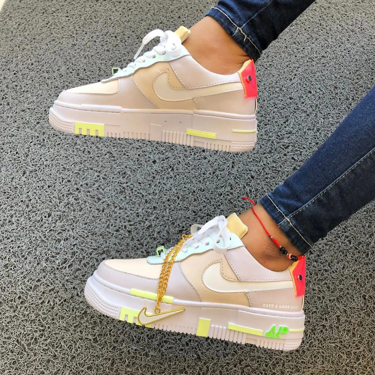 NIKE DAMA AF AAA 4