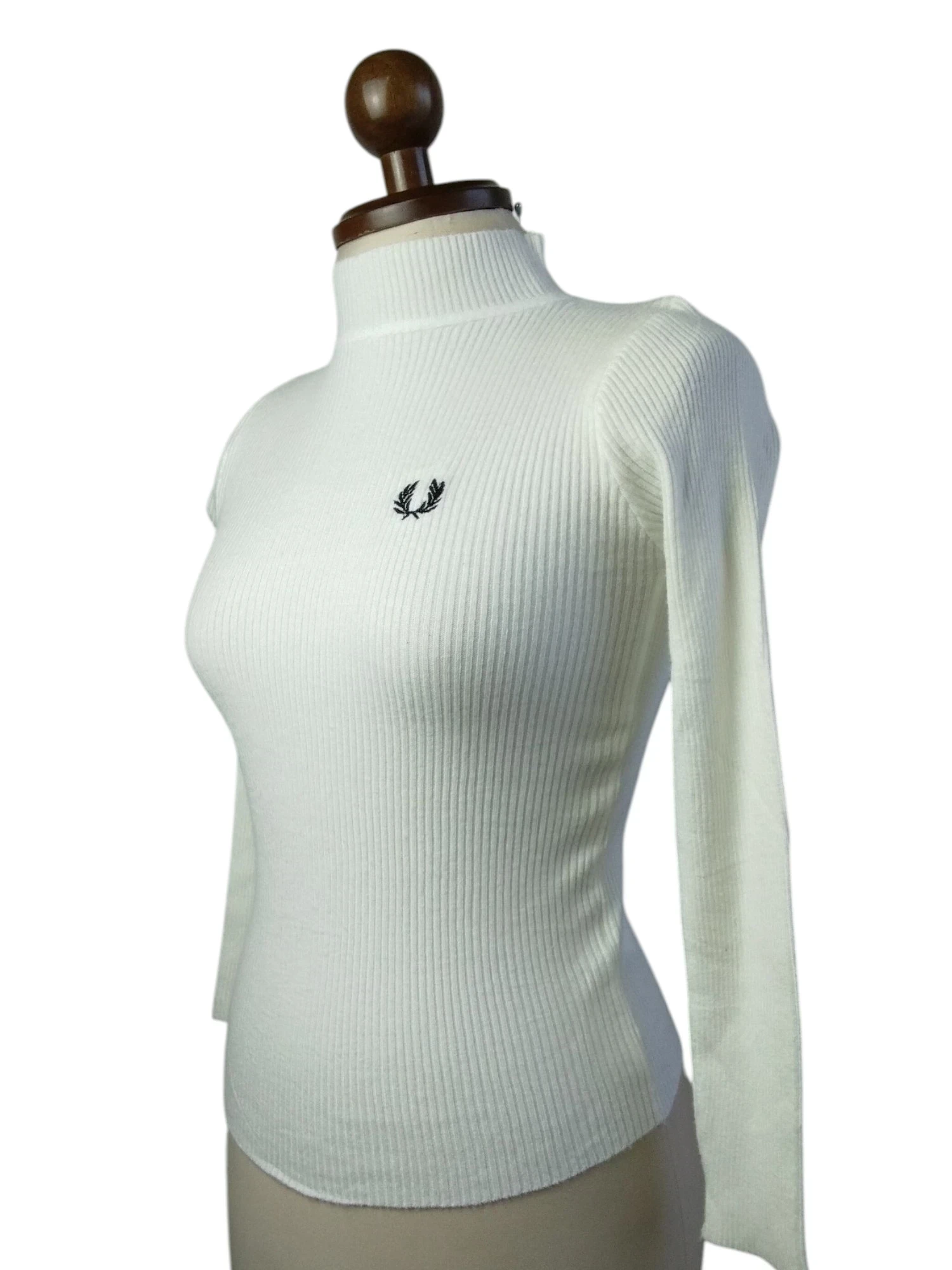 Buso tejido blanco crema 2