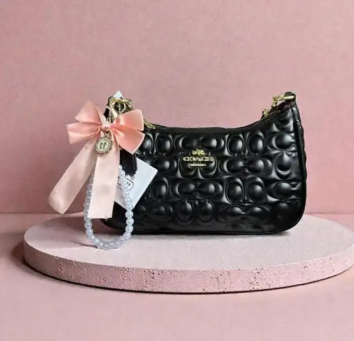 Bolso coach moño 2