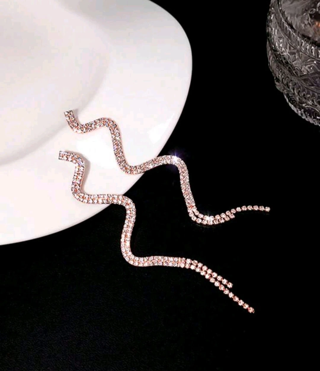 Aretes largos forma de serpiente 9
