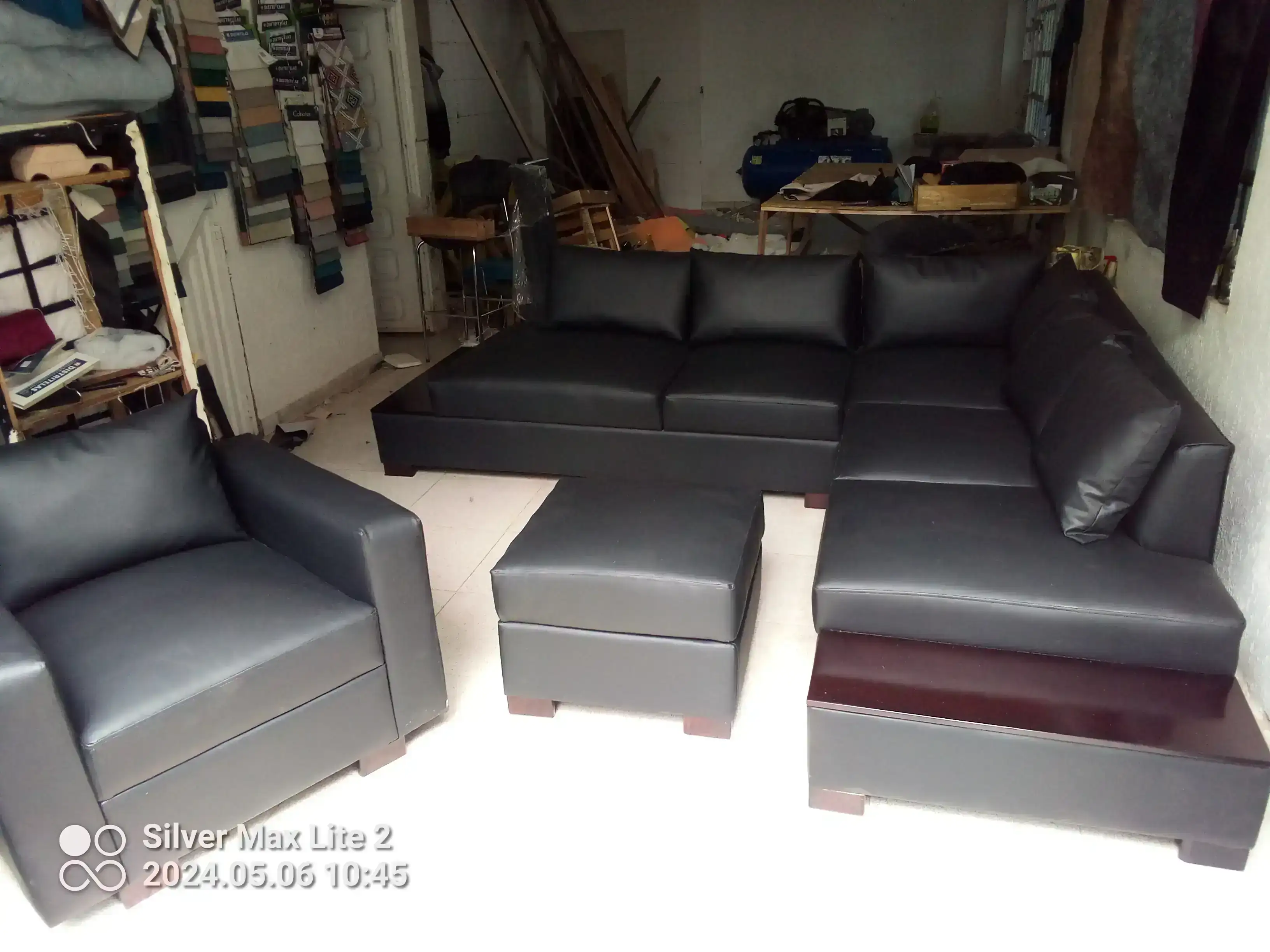 Sala en L Moderna mas Poltrona  2