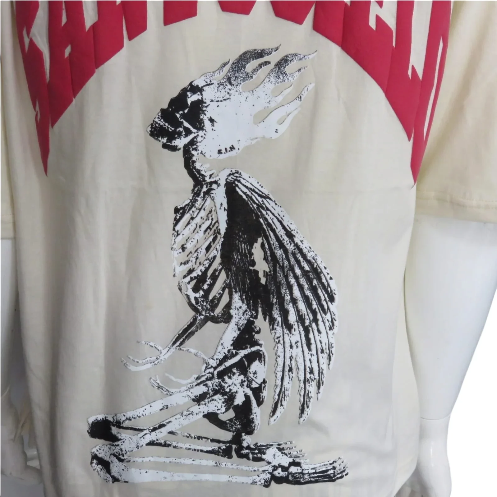 Playera crema pajaro 4