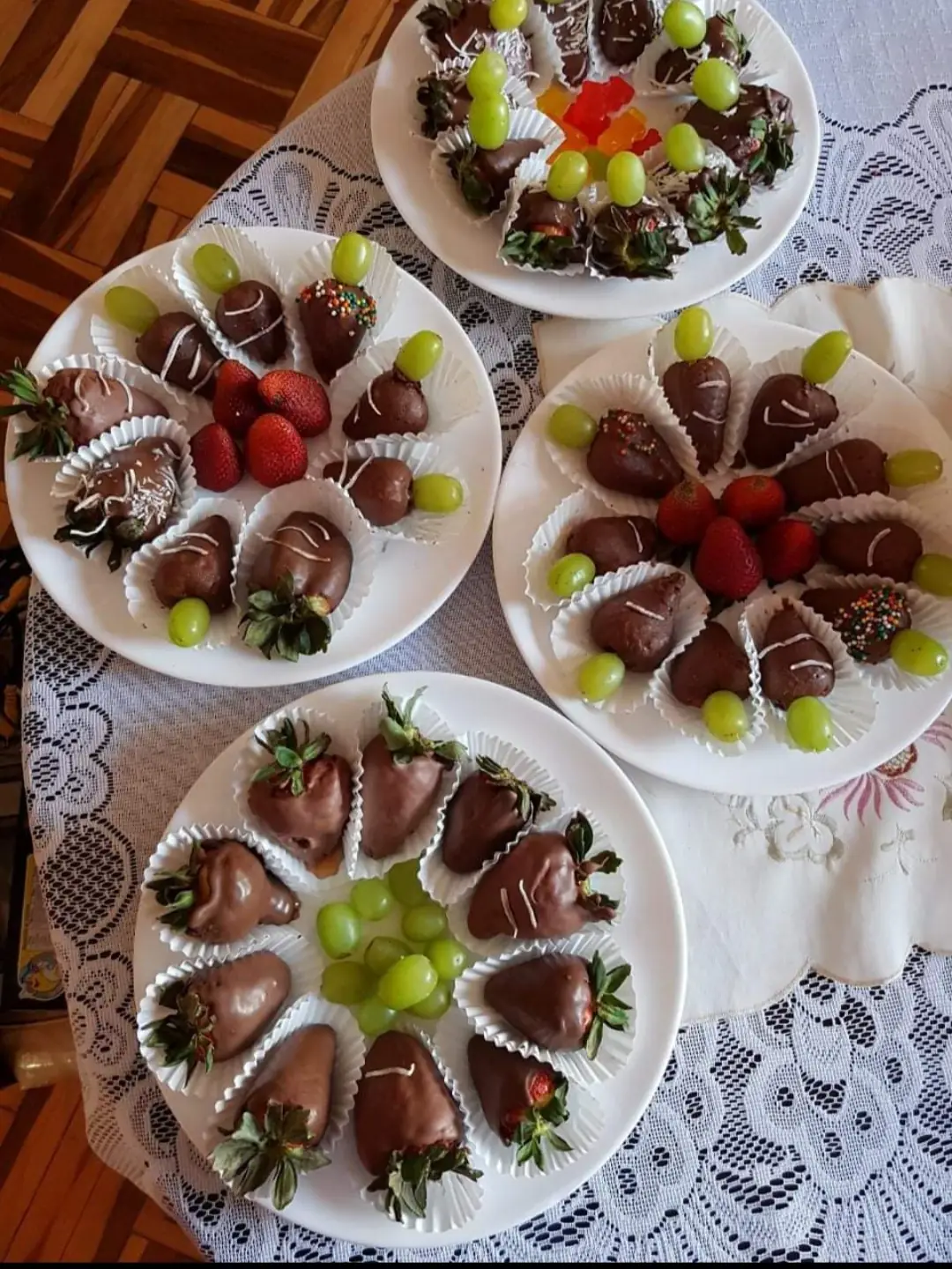 Bandeja frutillas chocolatadas
