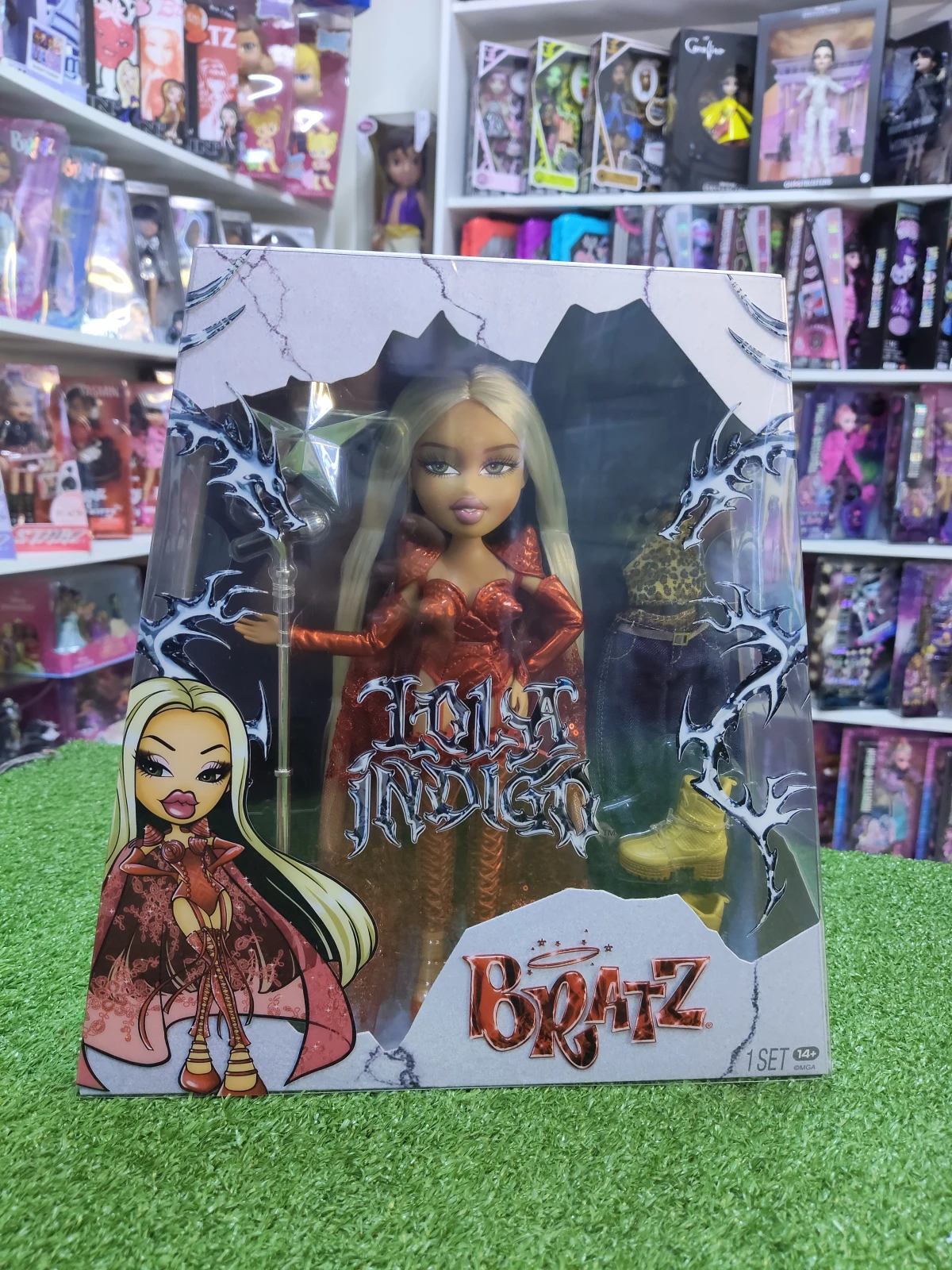 Bratz Lola Indigo