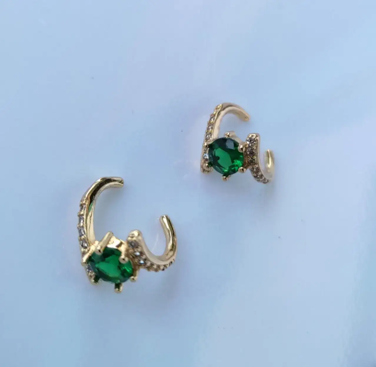 EARCUFF UNIVERSE  2