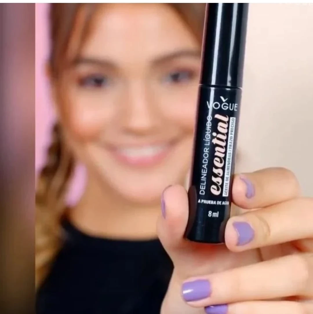 vogue delineador liquido essential