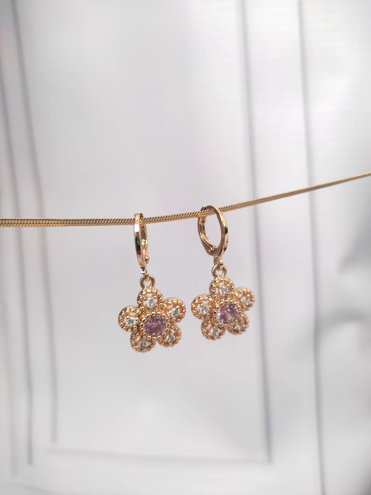 ARETES FLOR